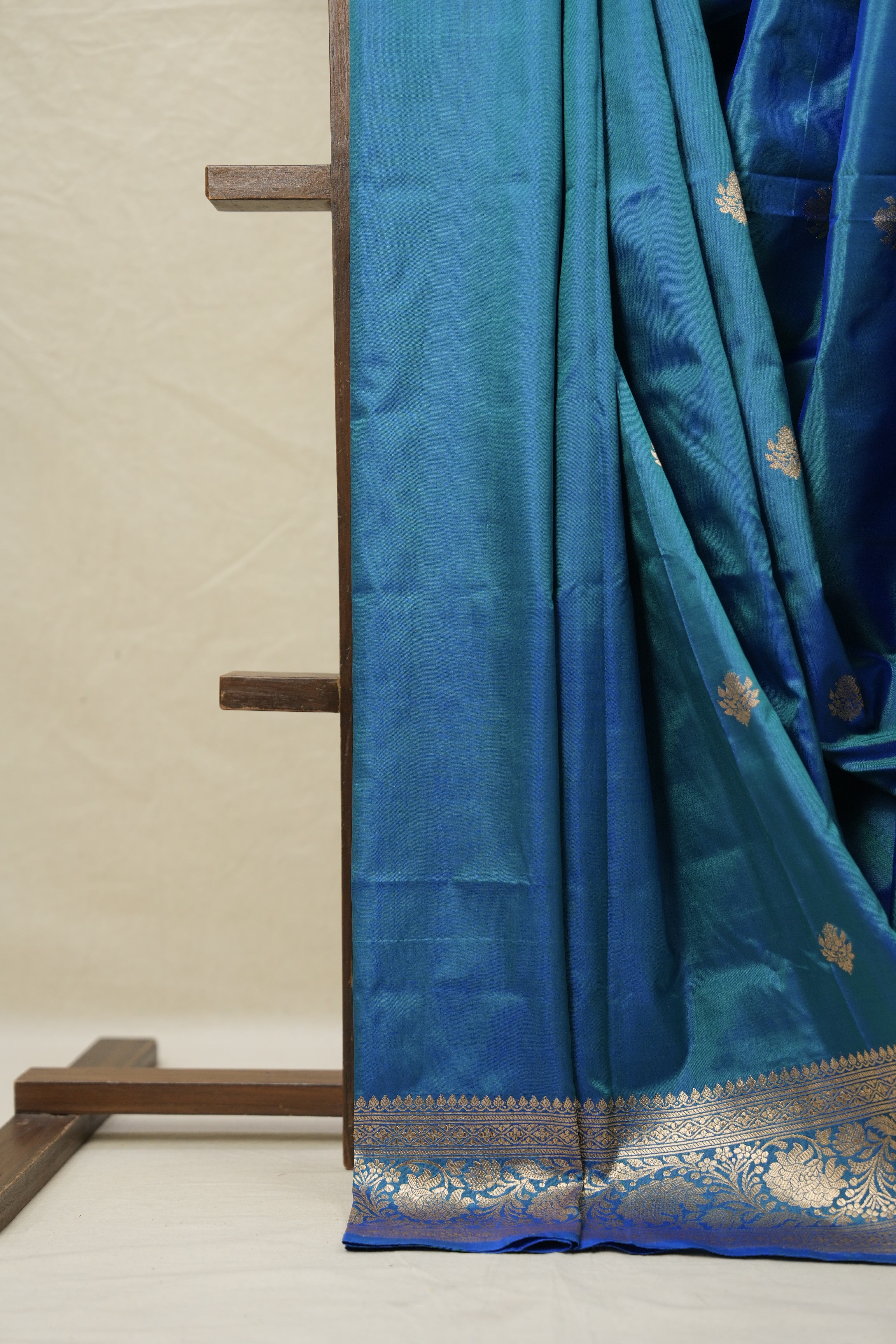 Peacock Blue Banarasi Silk Saree - SRPBBSS866