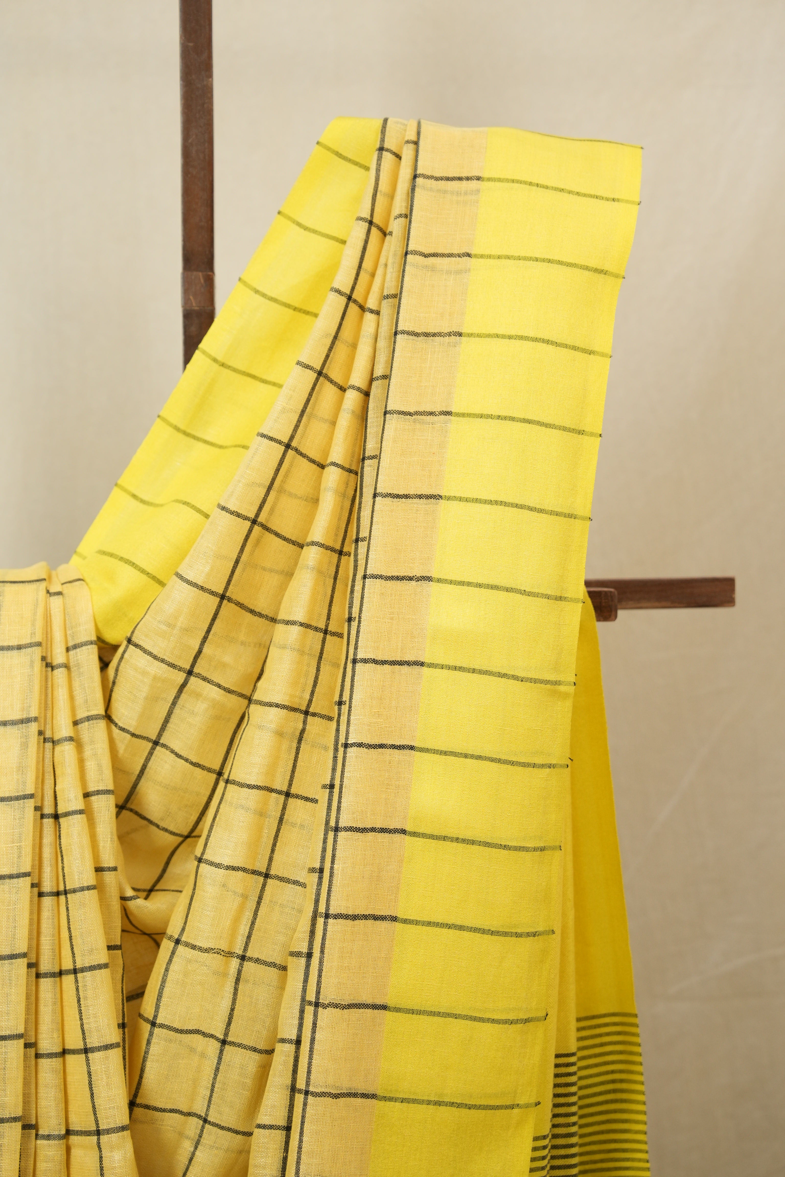 Cream Yellow Linen Saree With Tassels - SRCYLS480