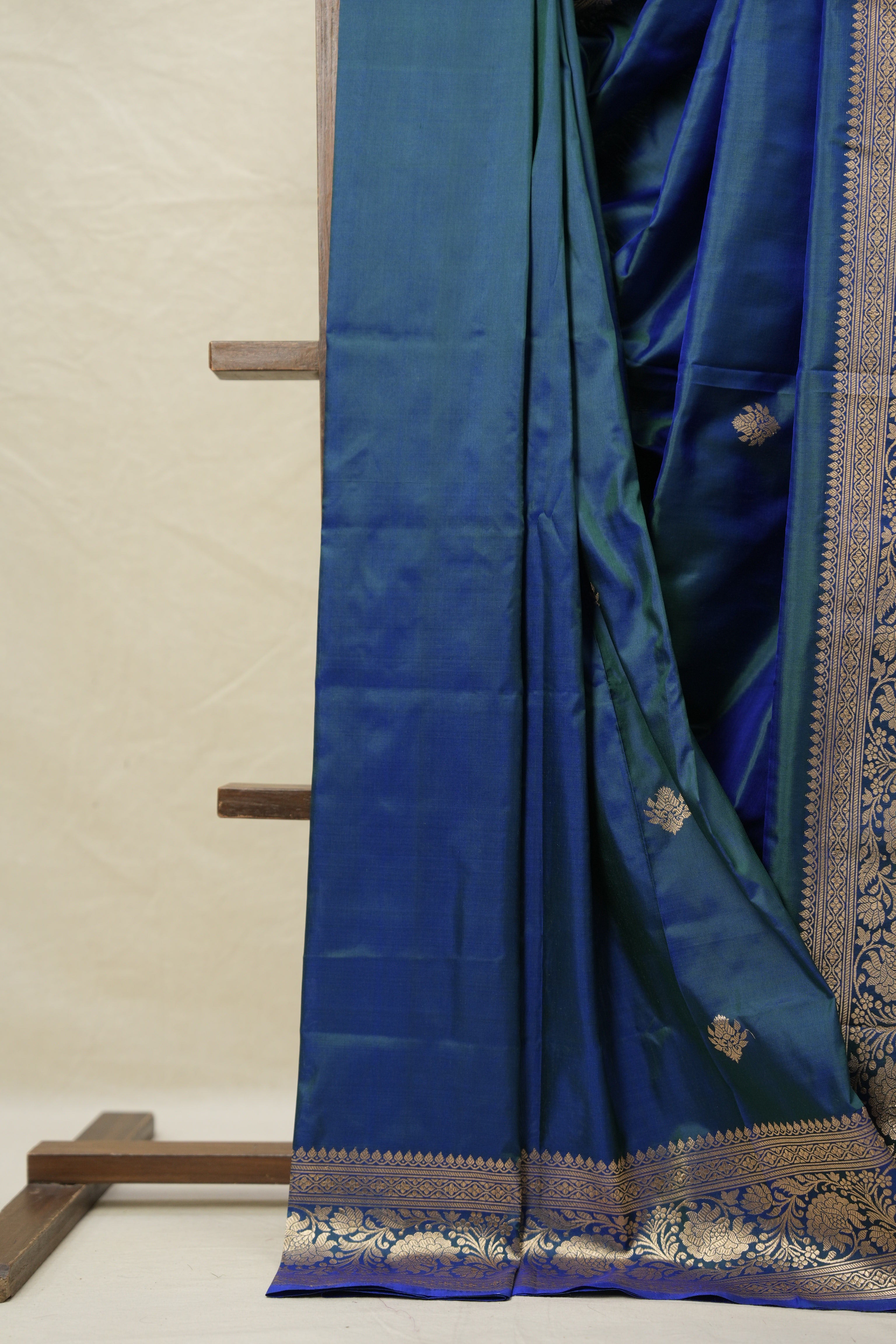Peacock Blue Banarasi Silk Saree - SRPBBSS862
