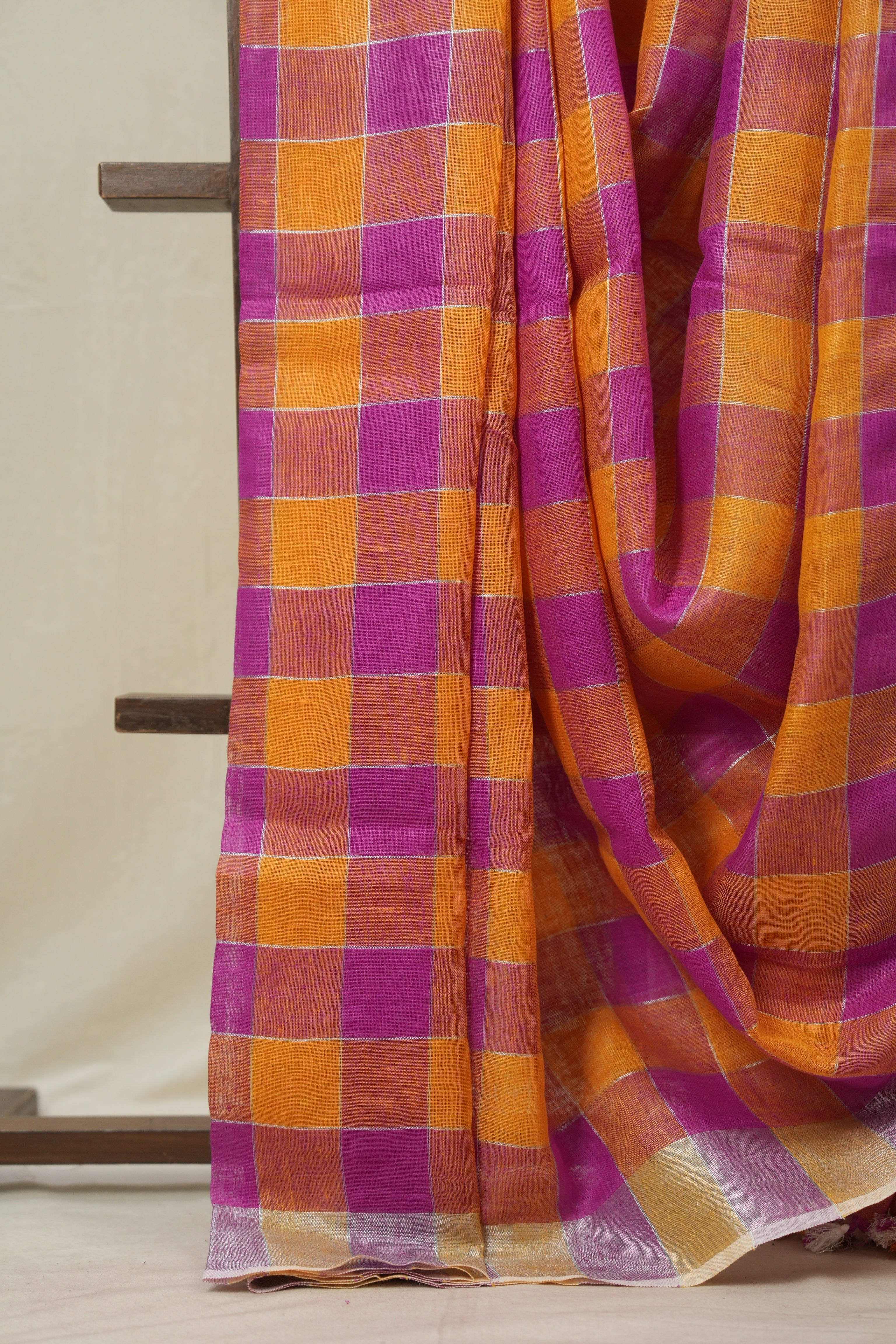 Multicolor Linen Saree With Tassels - SRMLS496