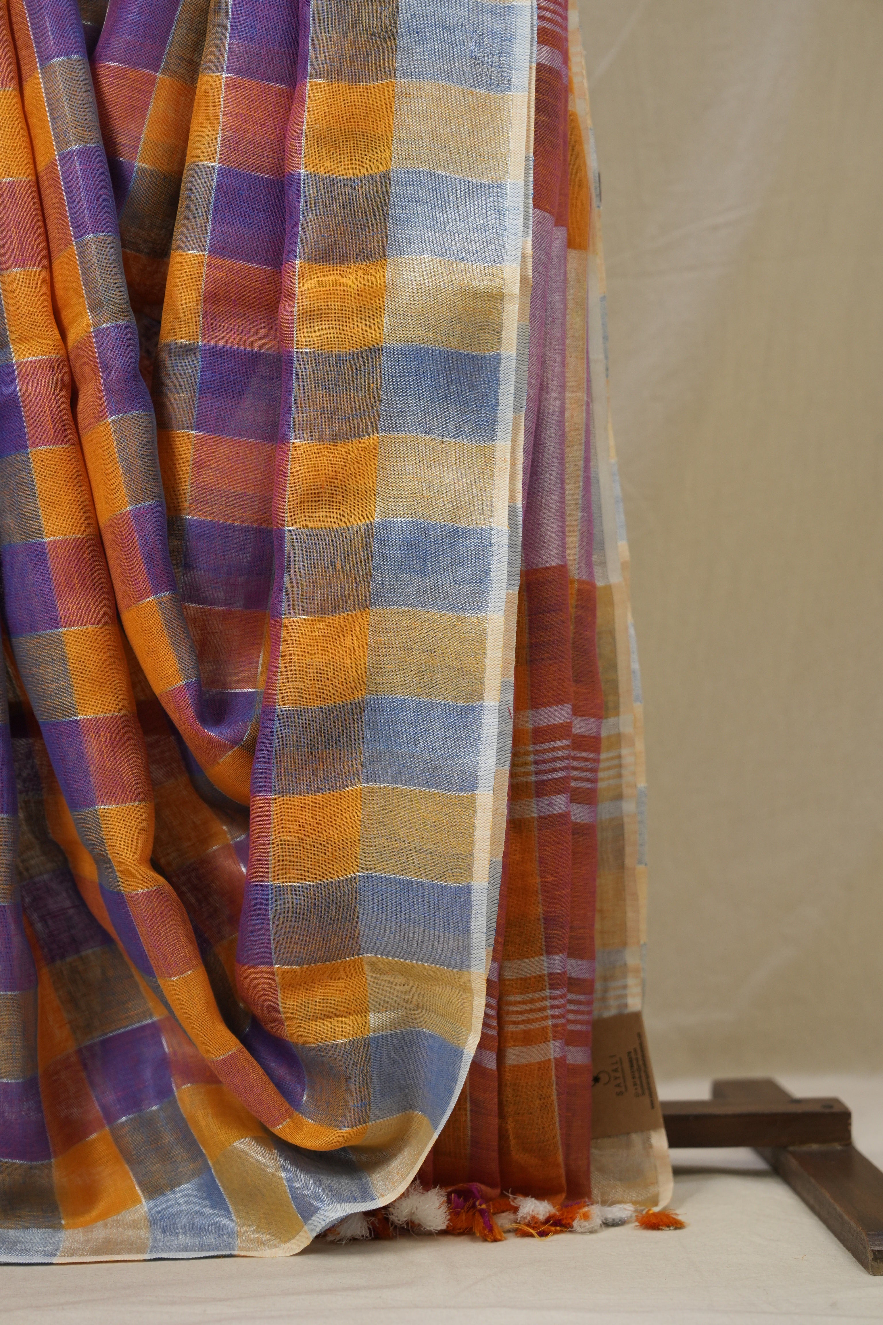 Multicolor Linen Saree With Tassels - SRMLS497