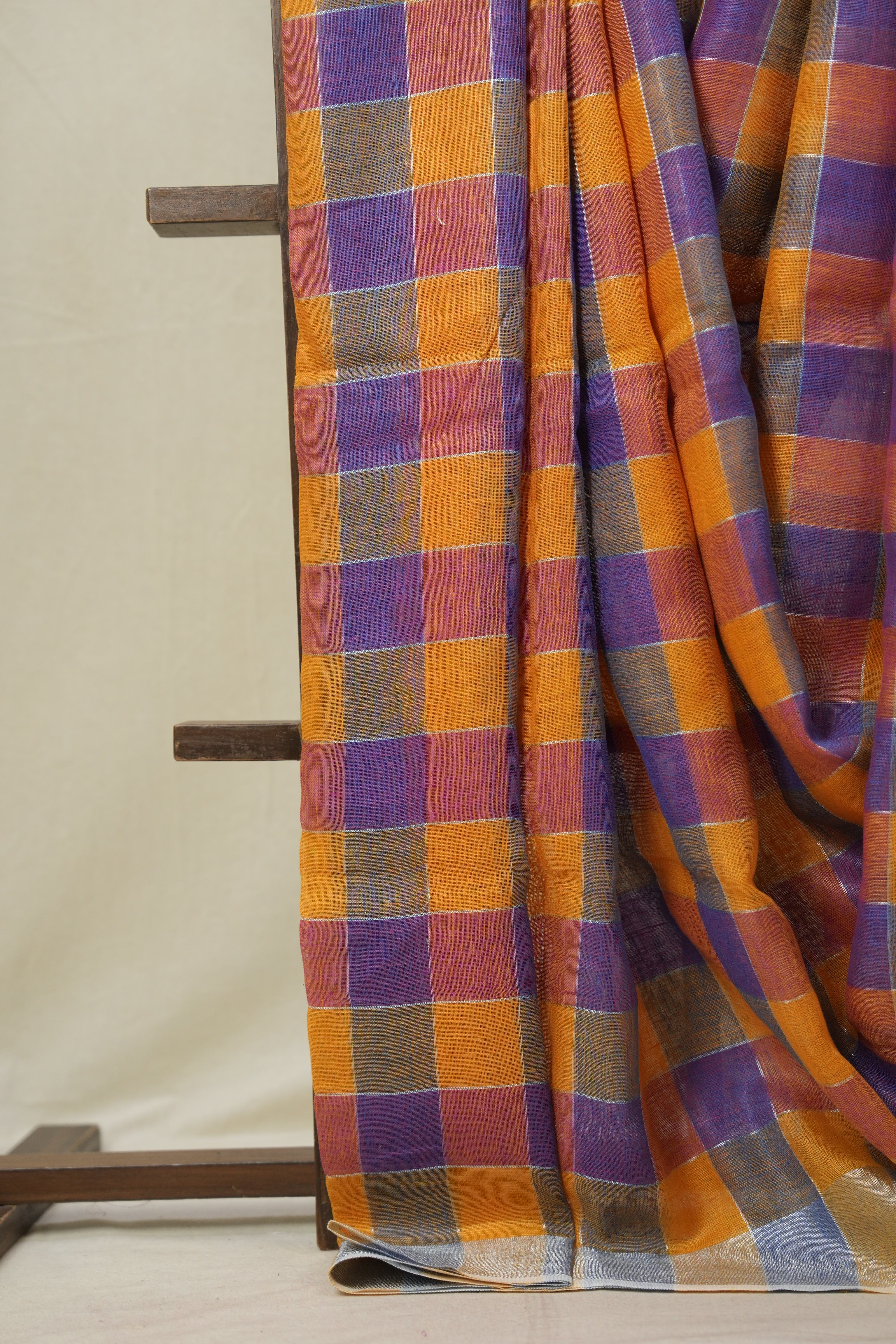Multicolor Linen Saree With Tassels - SRMLS497
