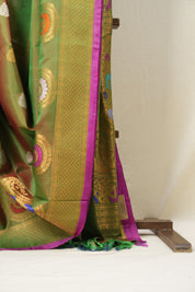 Green Gadwal Silk Saree - SRGGSS326