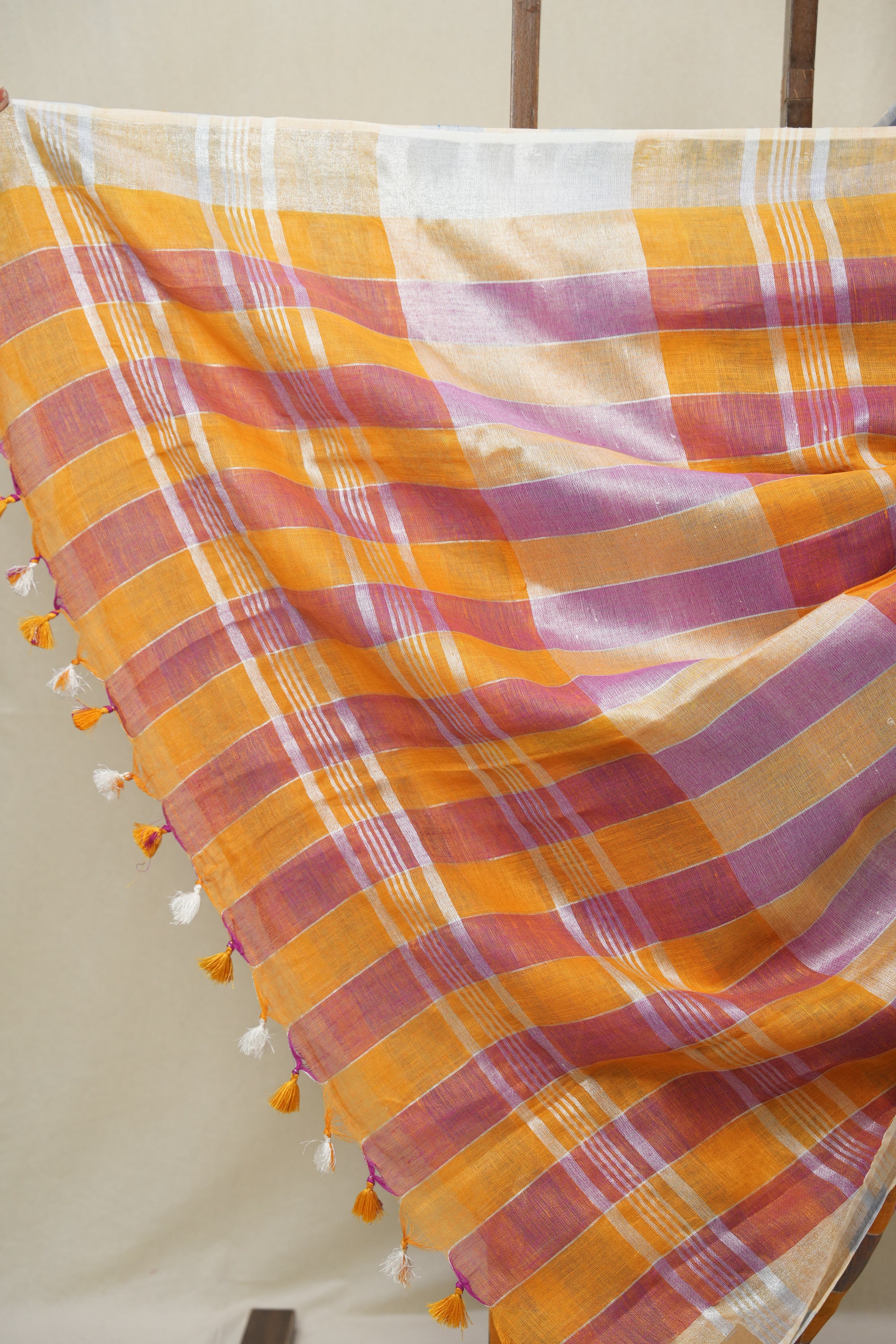 Multicolor Linen Saree With Tassels - SRMLS497