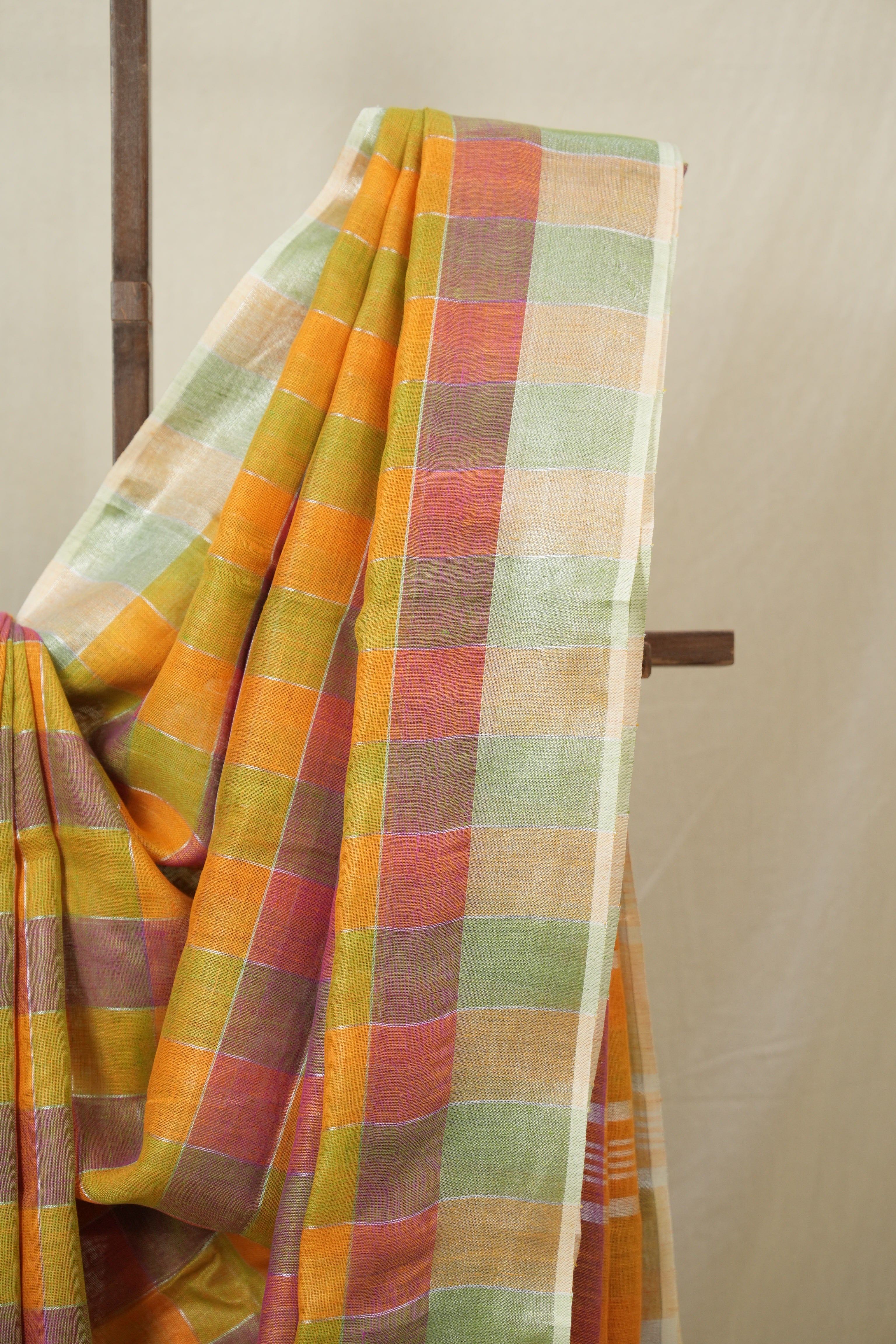 Multicolor Linen Saree With Tassels - SRMLS498