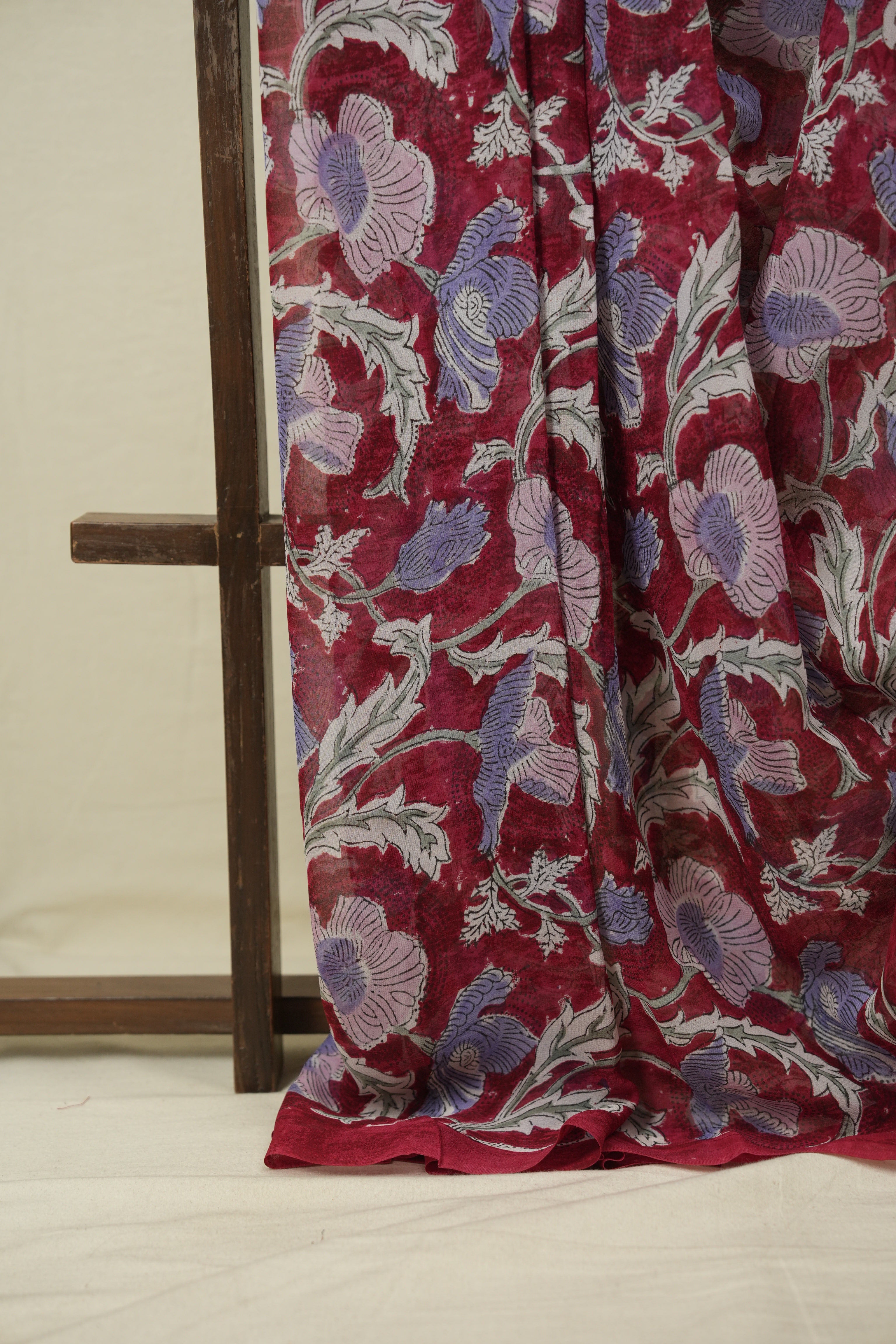 Red HBP Chiffon Saree - SRRHCS53
