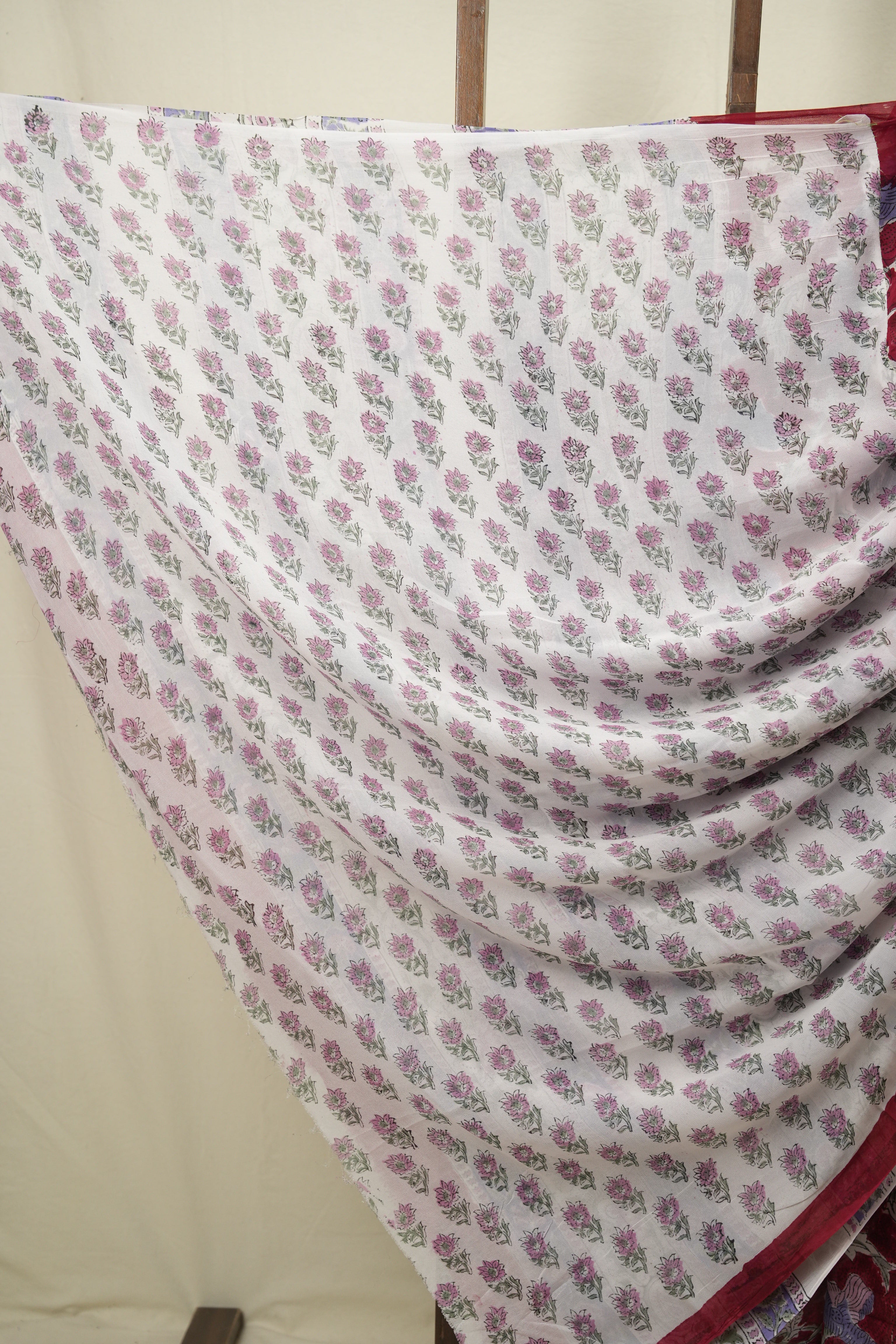 Red HBP Chiffon Saree - SRRHCS53