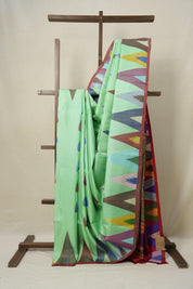 Parrot Green Gadwal Silk Saree - SRPGGSS306
