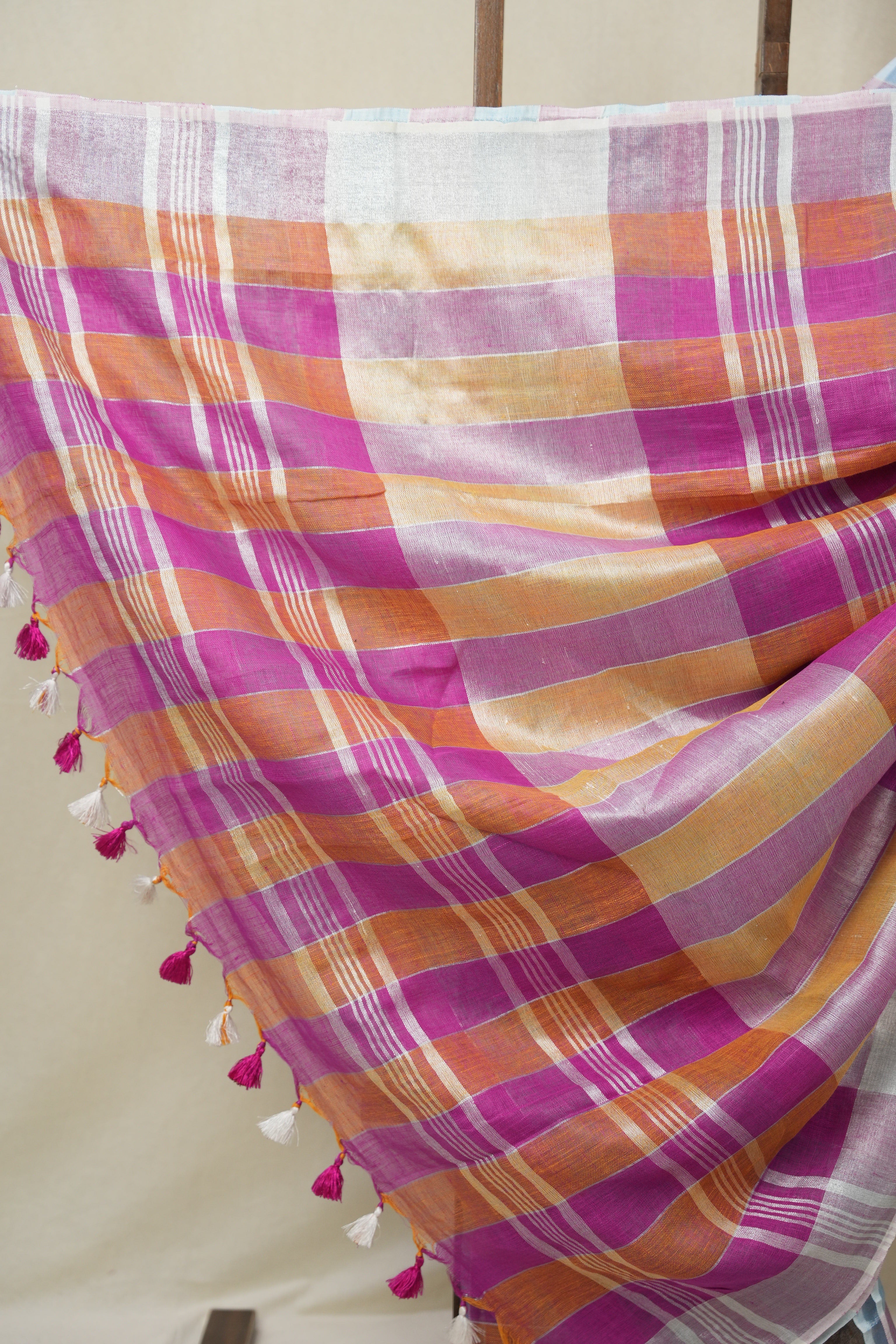 Multicolor Linen Saree With Tassels - SRMLS500