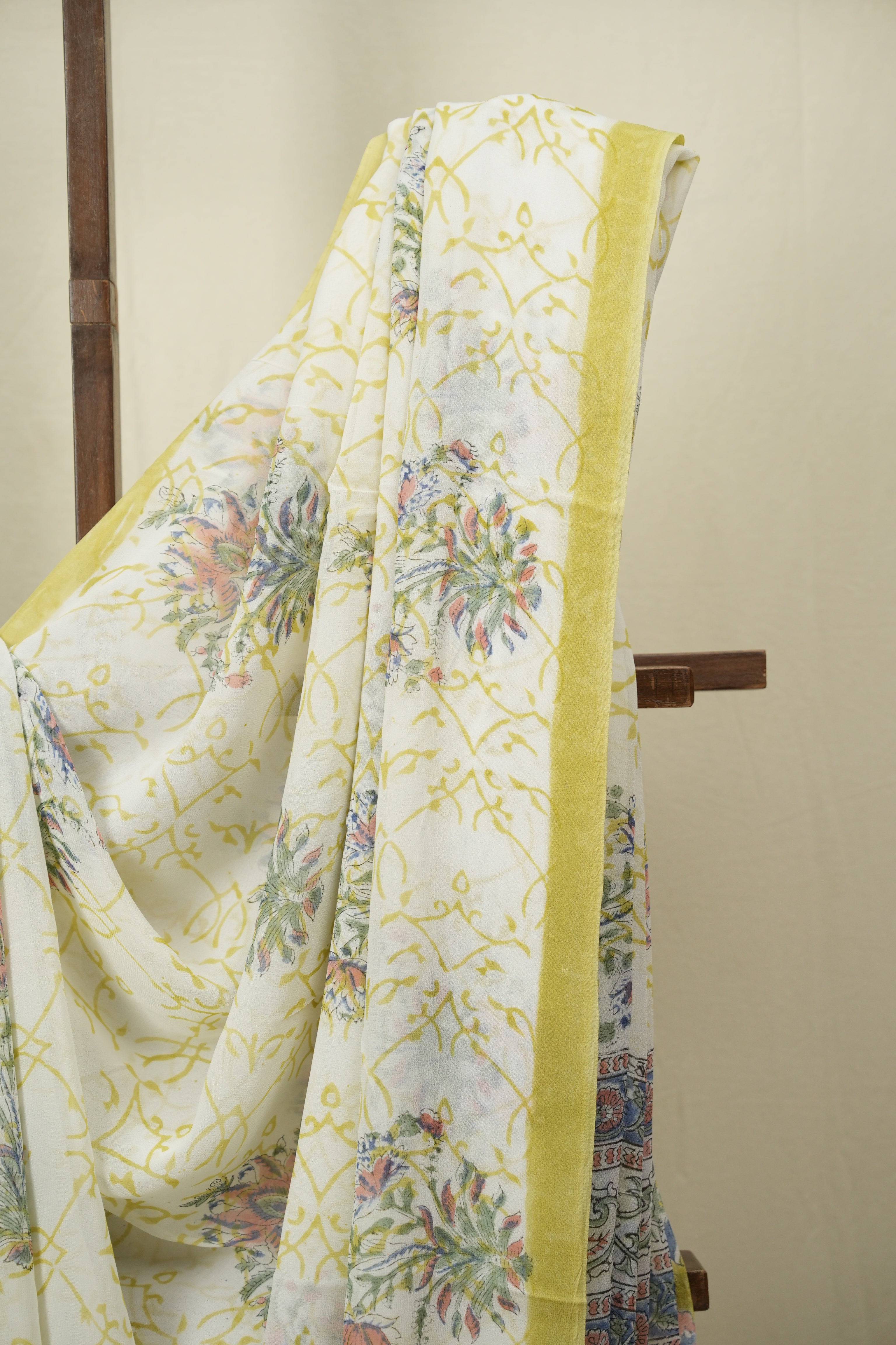 White HBP Chiffon Saree - SRWHCS50