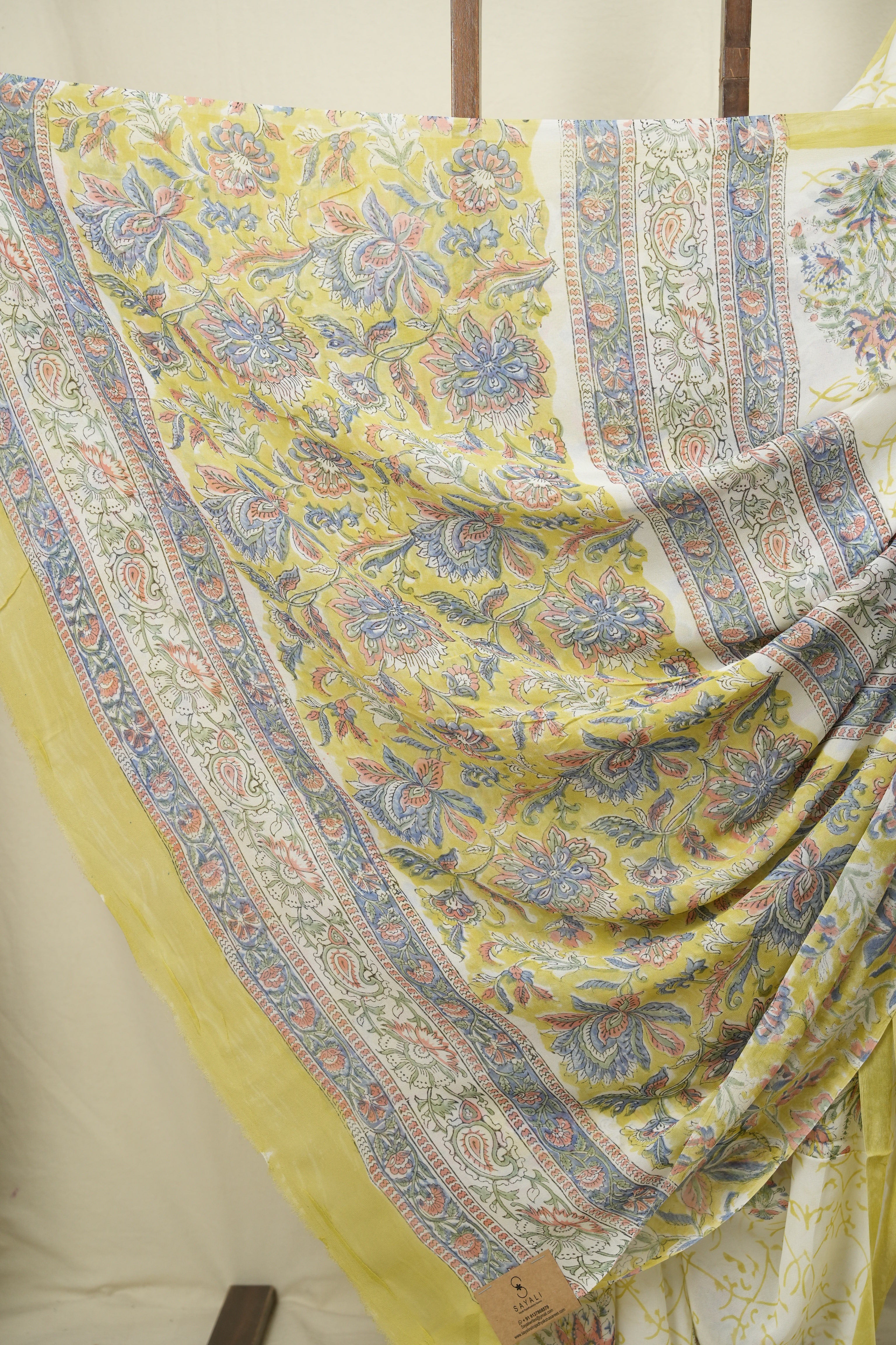 White HBP Chiffon Saree - SRWHCS50