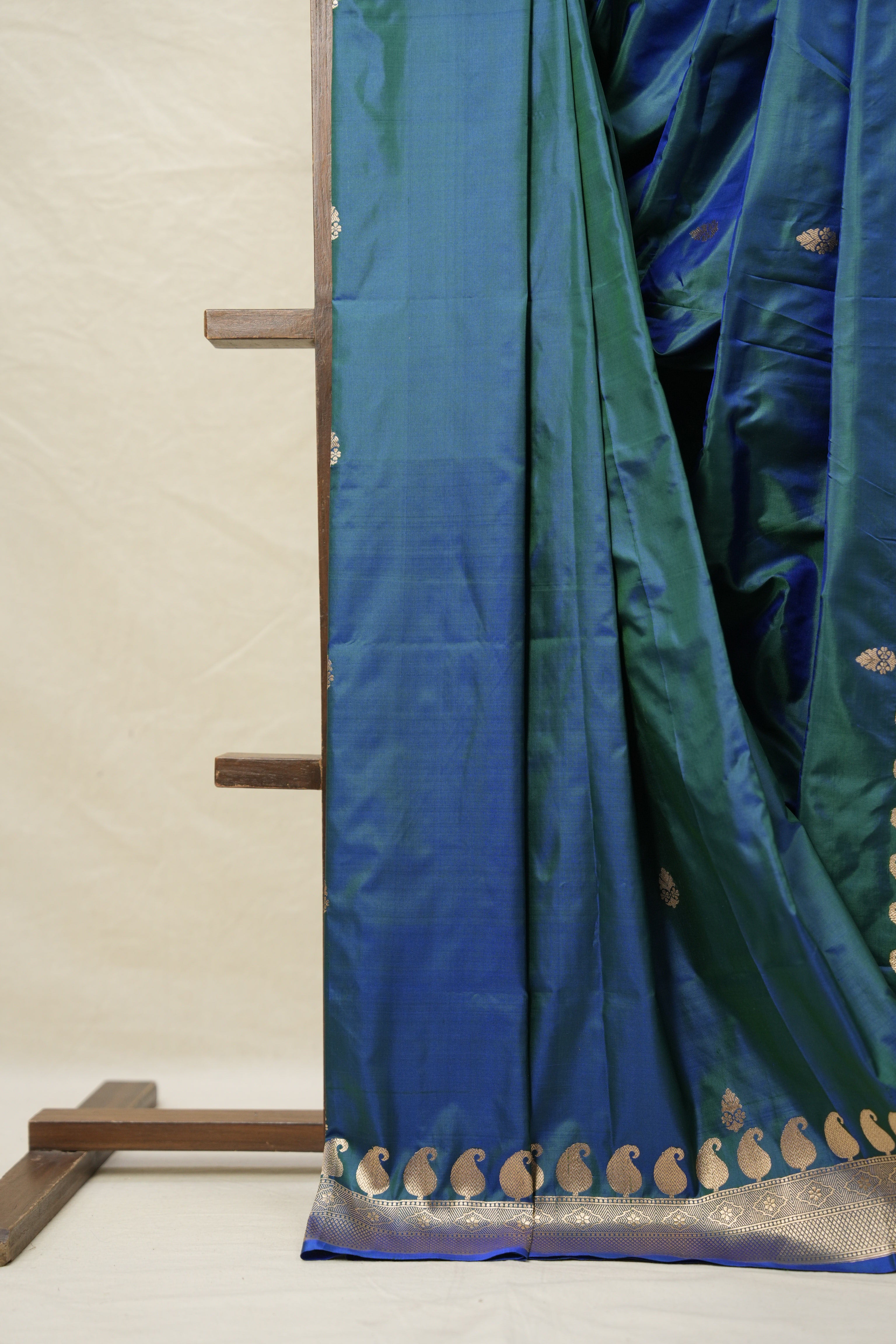 Peacock Blue Banarasi Silk Saree - SRPBBSS859