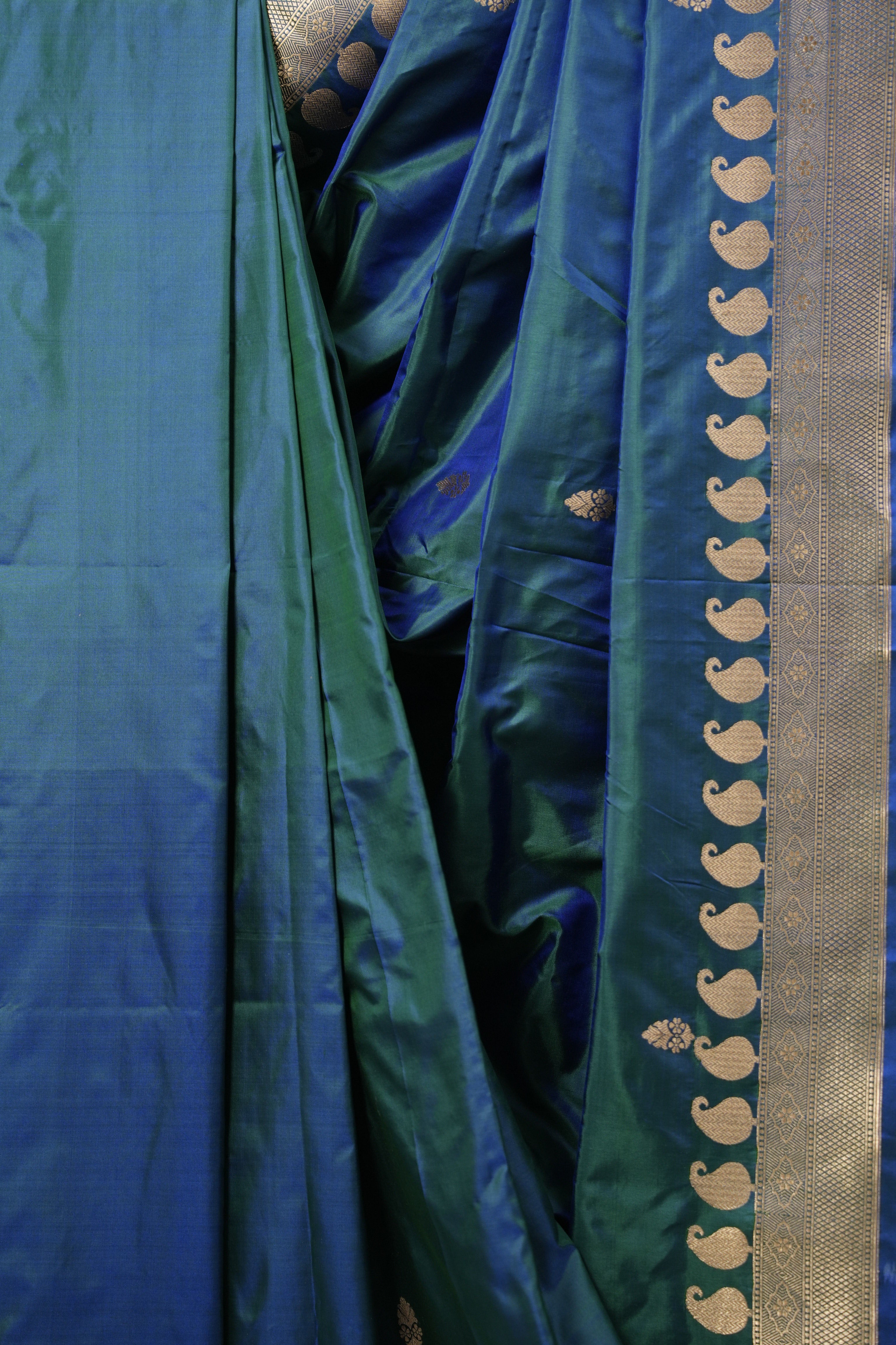 Peacock Blue Banarasi Silk Saree - SRPBBSS859