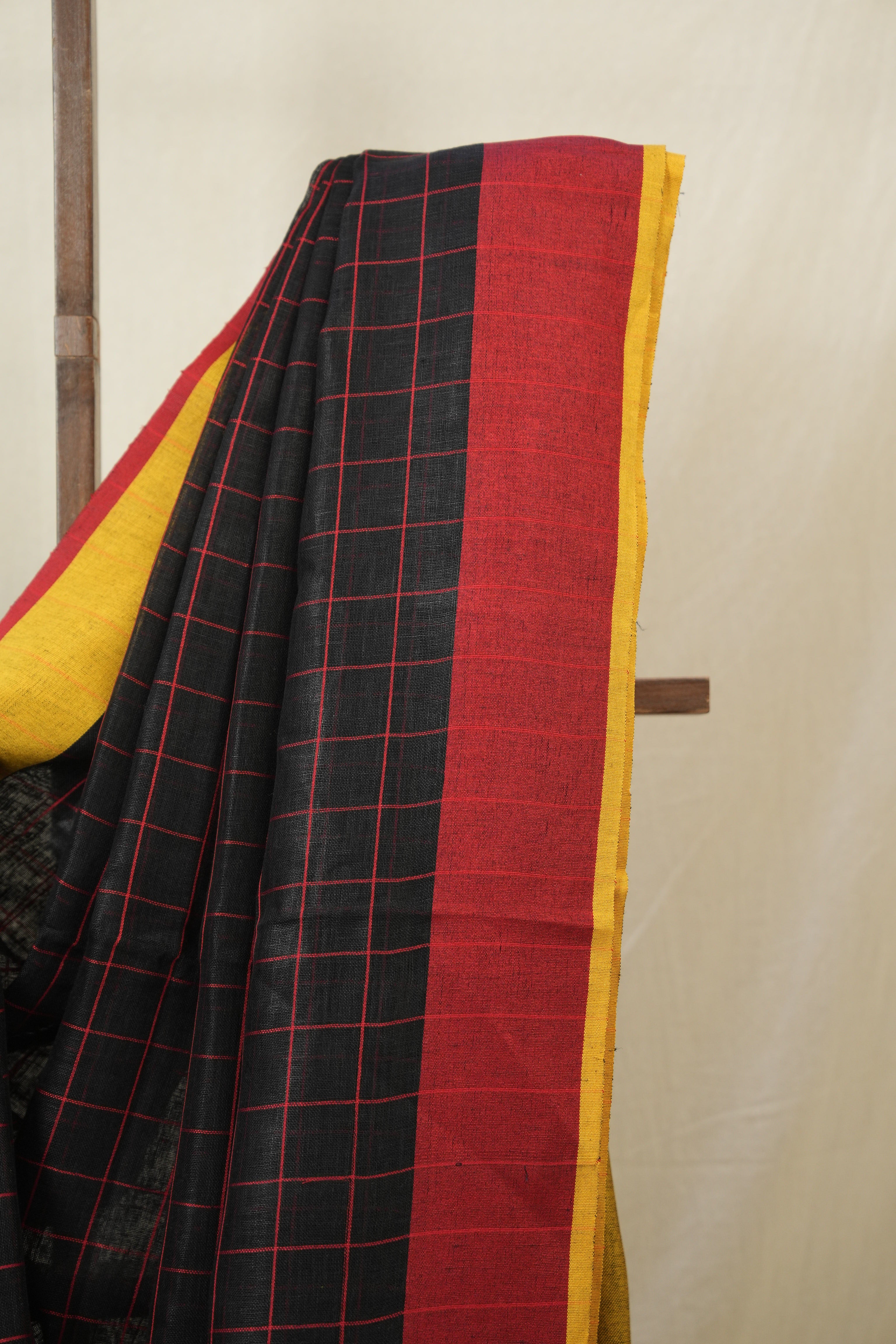 Black Linen Saree With Tassels - SRBLS502