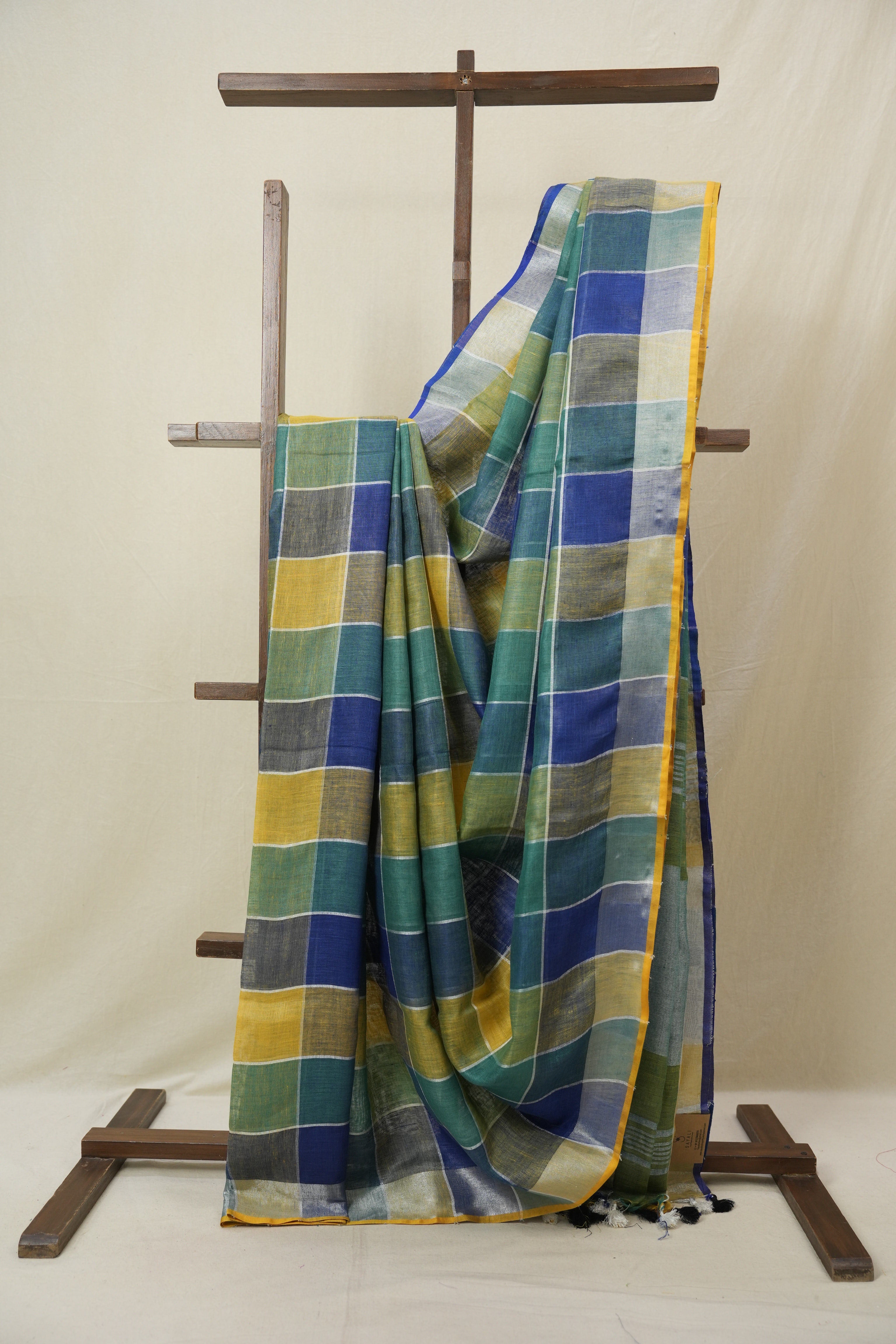Multicolor Linen Saree With Tassels - SRMLS503