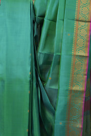 Two Tone Green Kanjeevaram Silk Saree - SRTTGKSS624