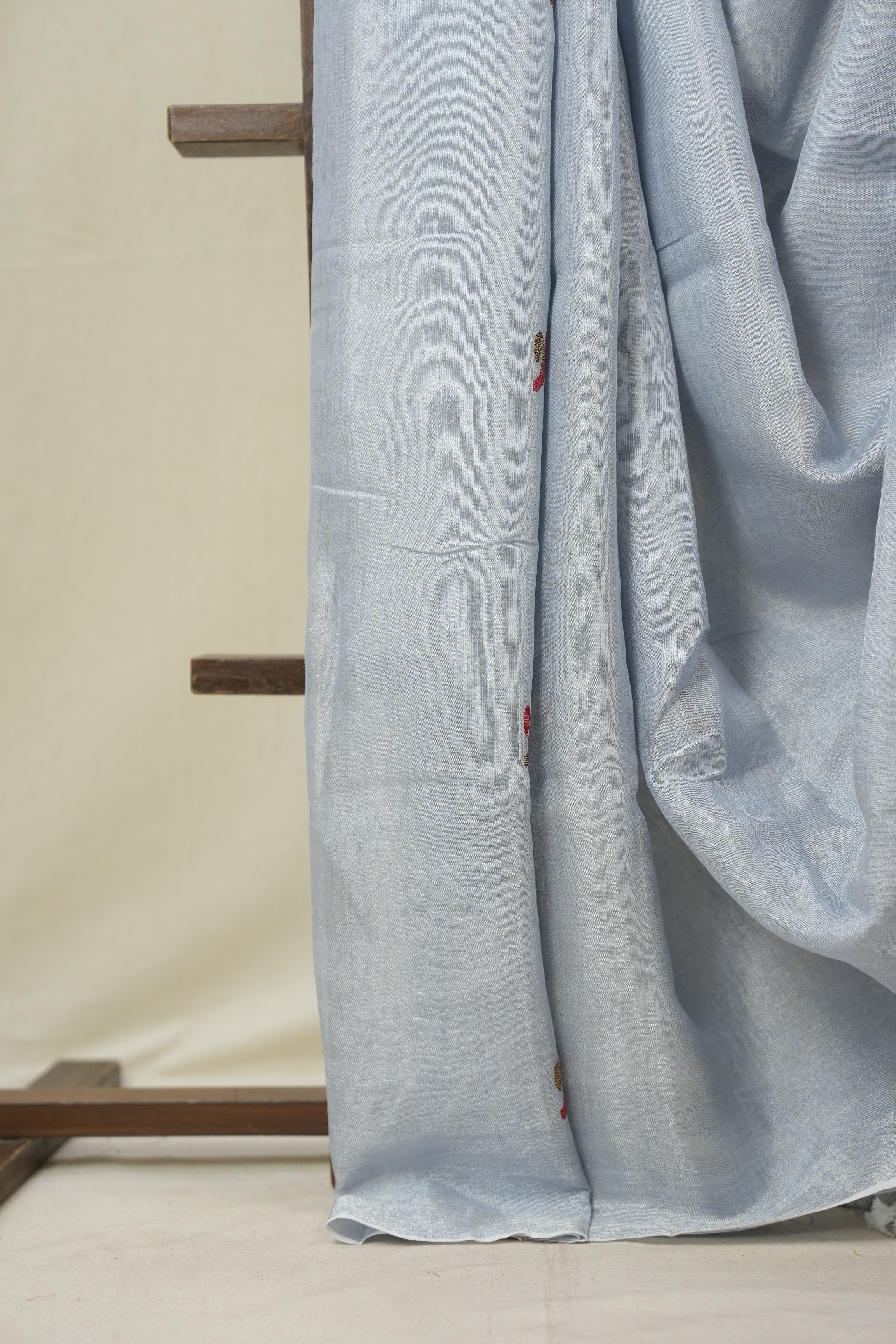 Powder Blue Tissue Linen Jamdani Saree - SRAGTLJS189