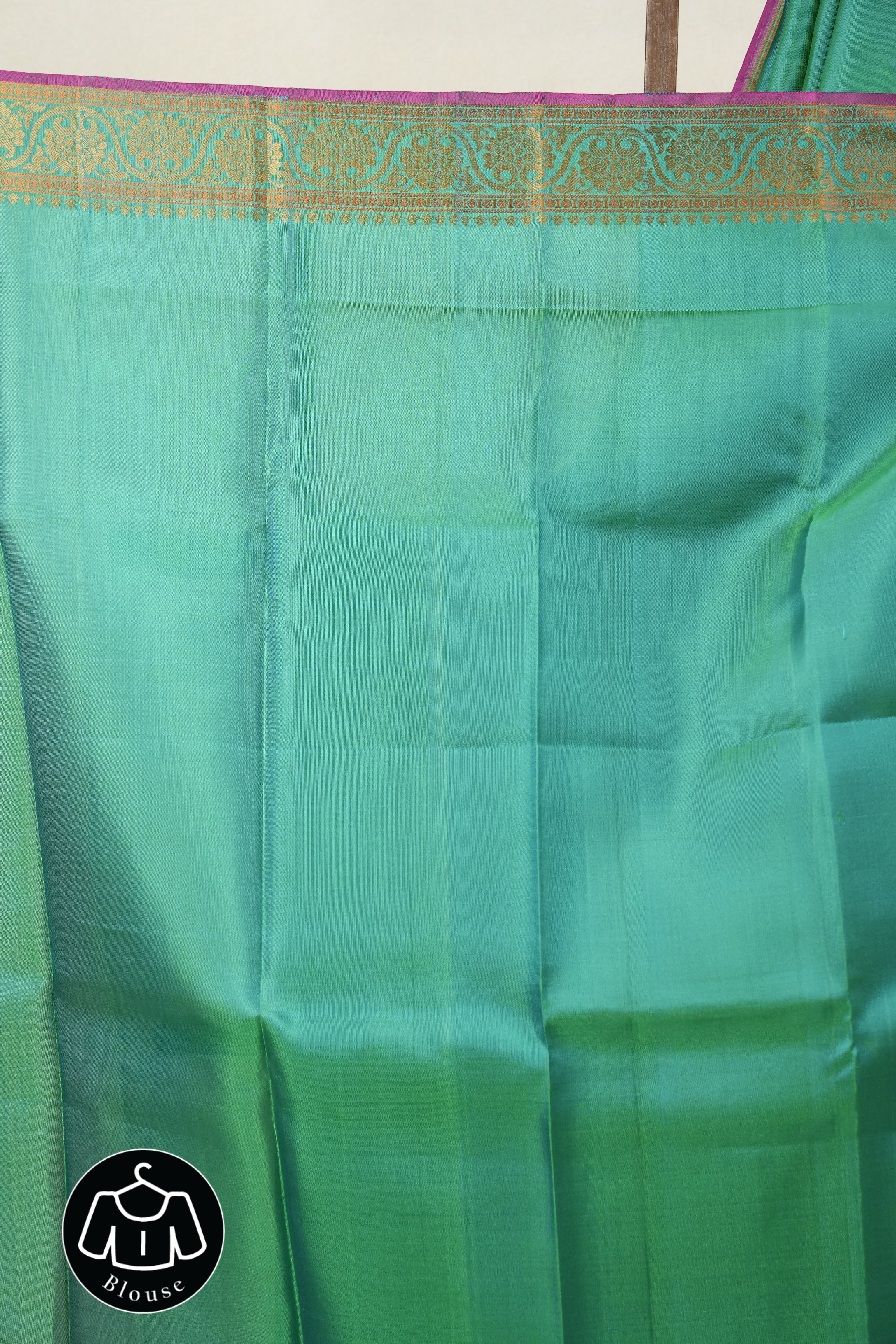Two Tone Green Kanjeevaram Silk Saree - SRTTGKSS624