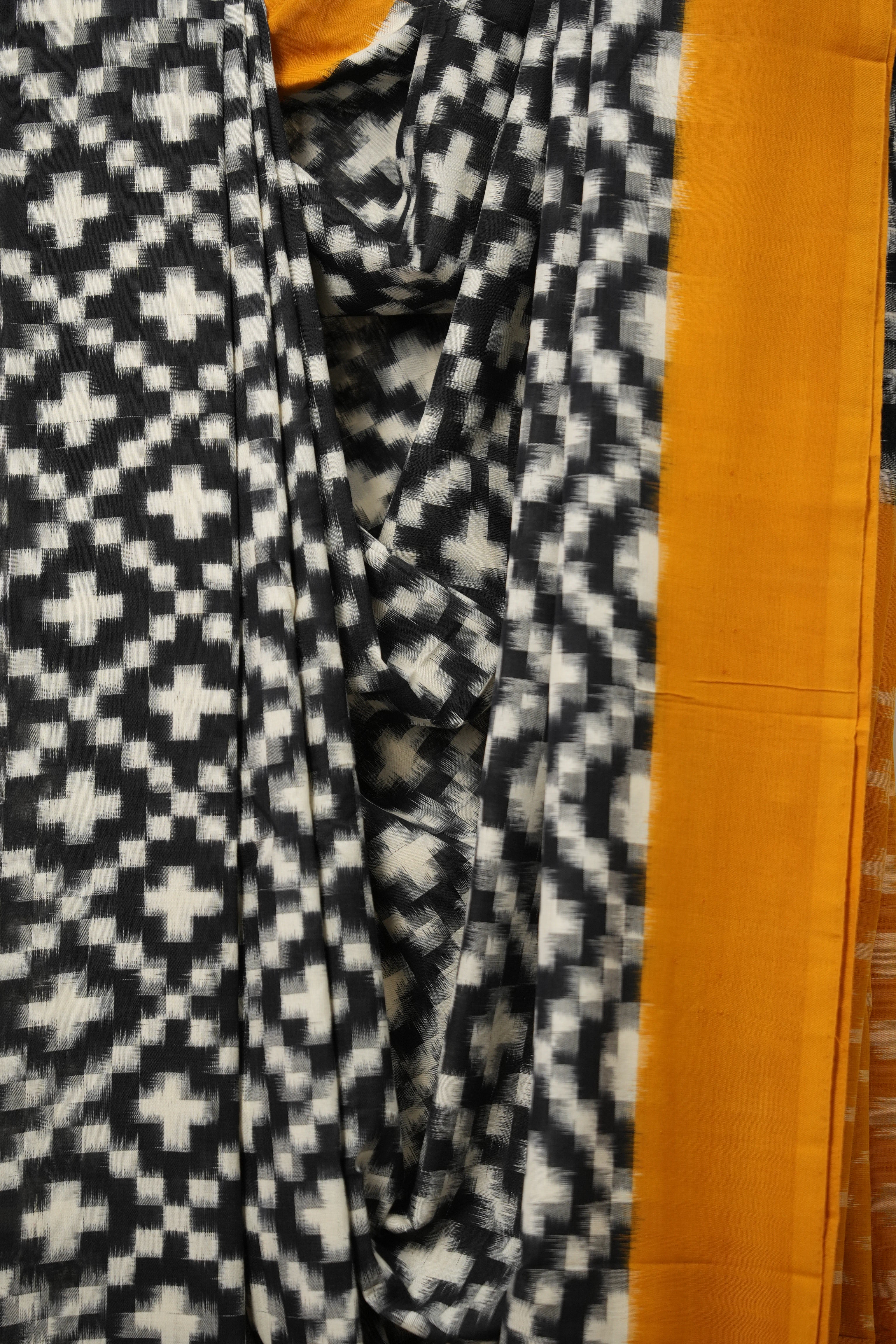 Black n White Pochampalli Cotton Ikat Saree - SRBNWPCIS584