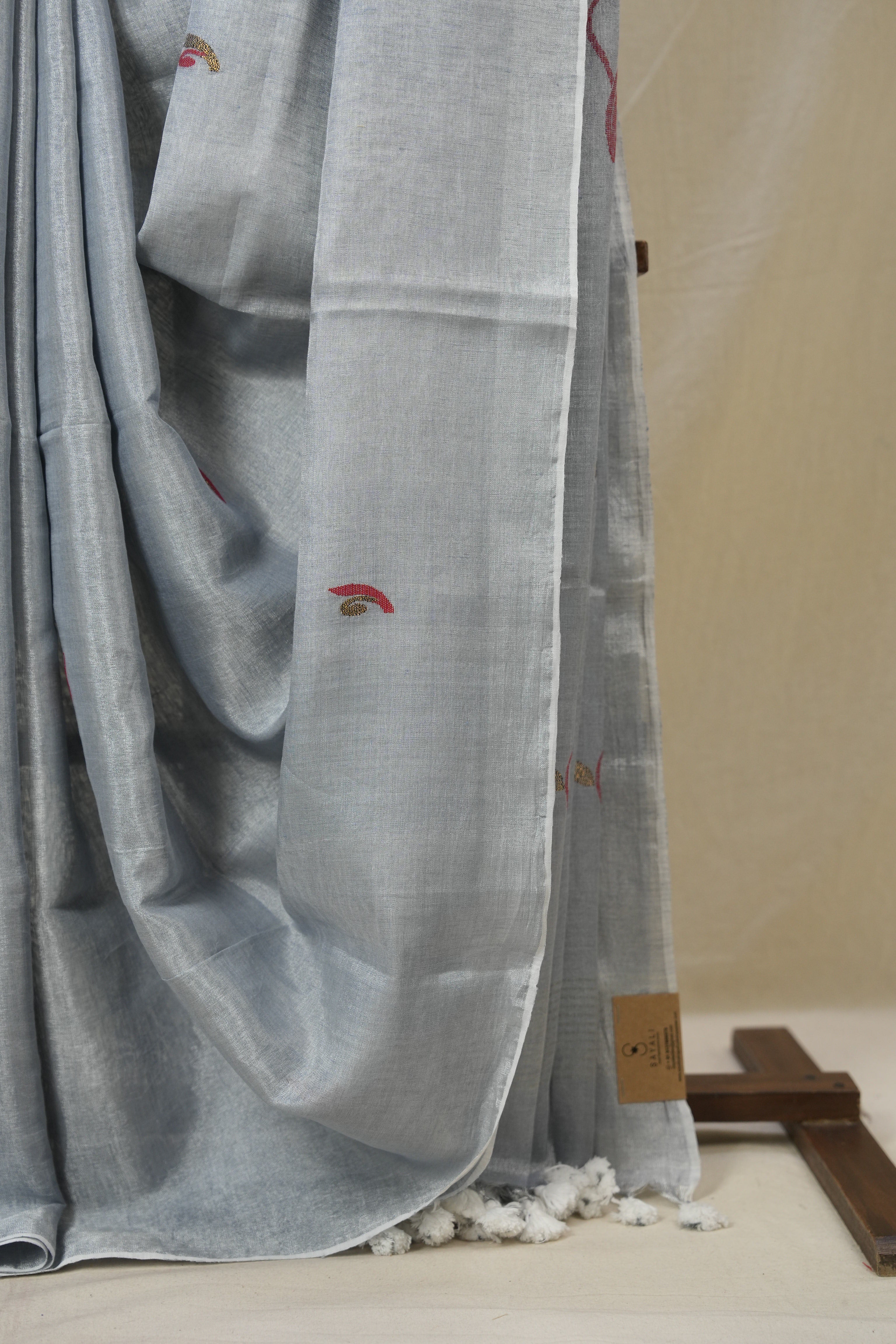 Ash grey Tissue Linen Jamdani Saree - SRAGTLJS186