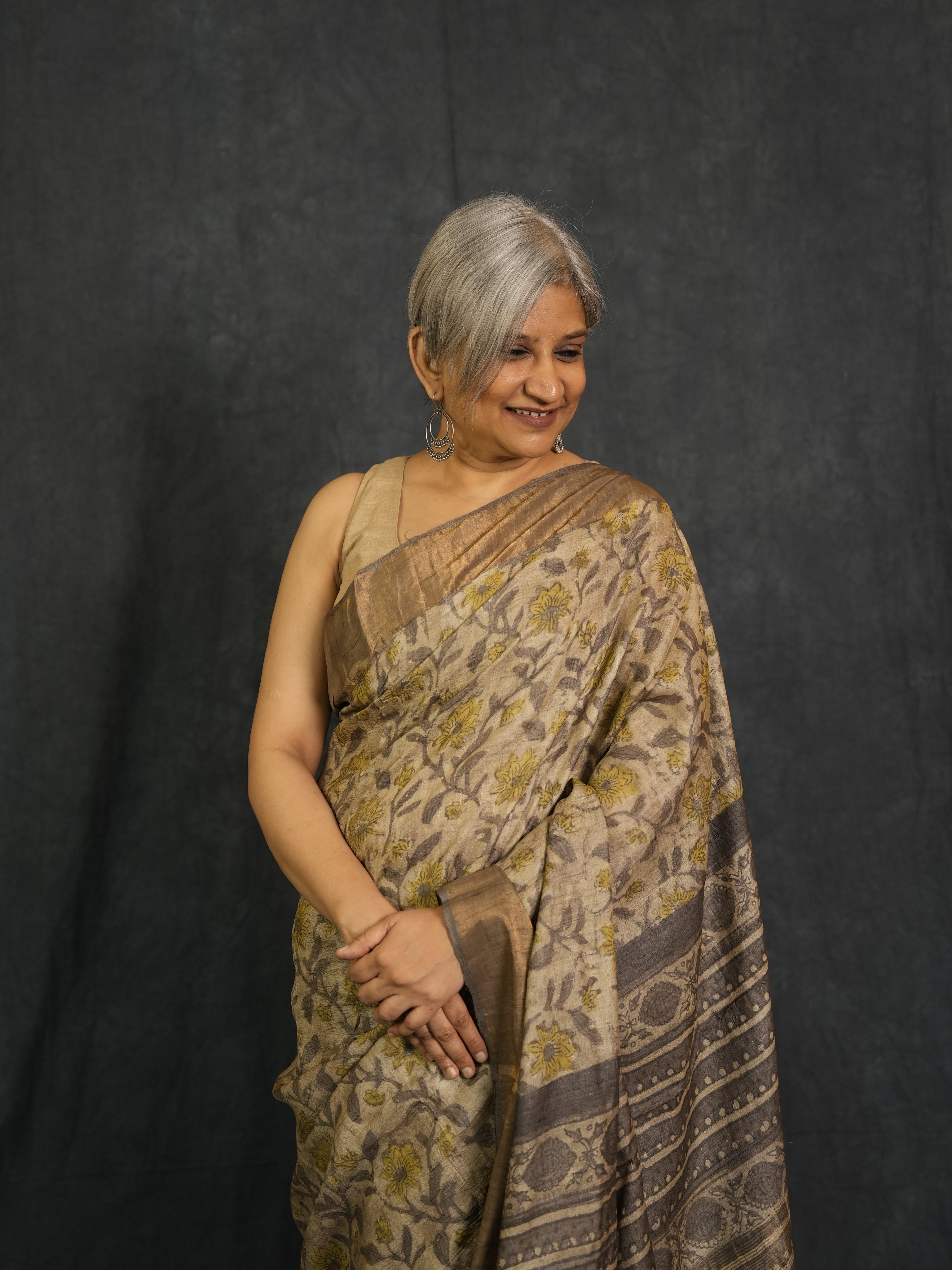 Cream HBP Tussar Silk Saree - SRCHTSS745