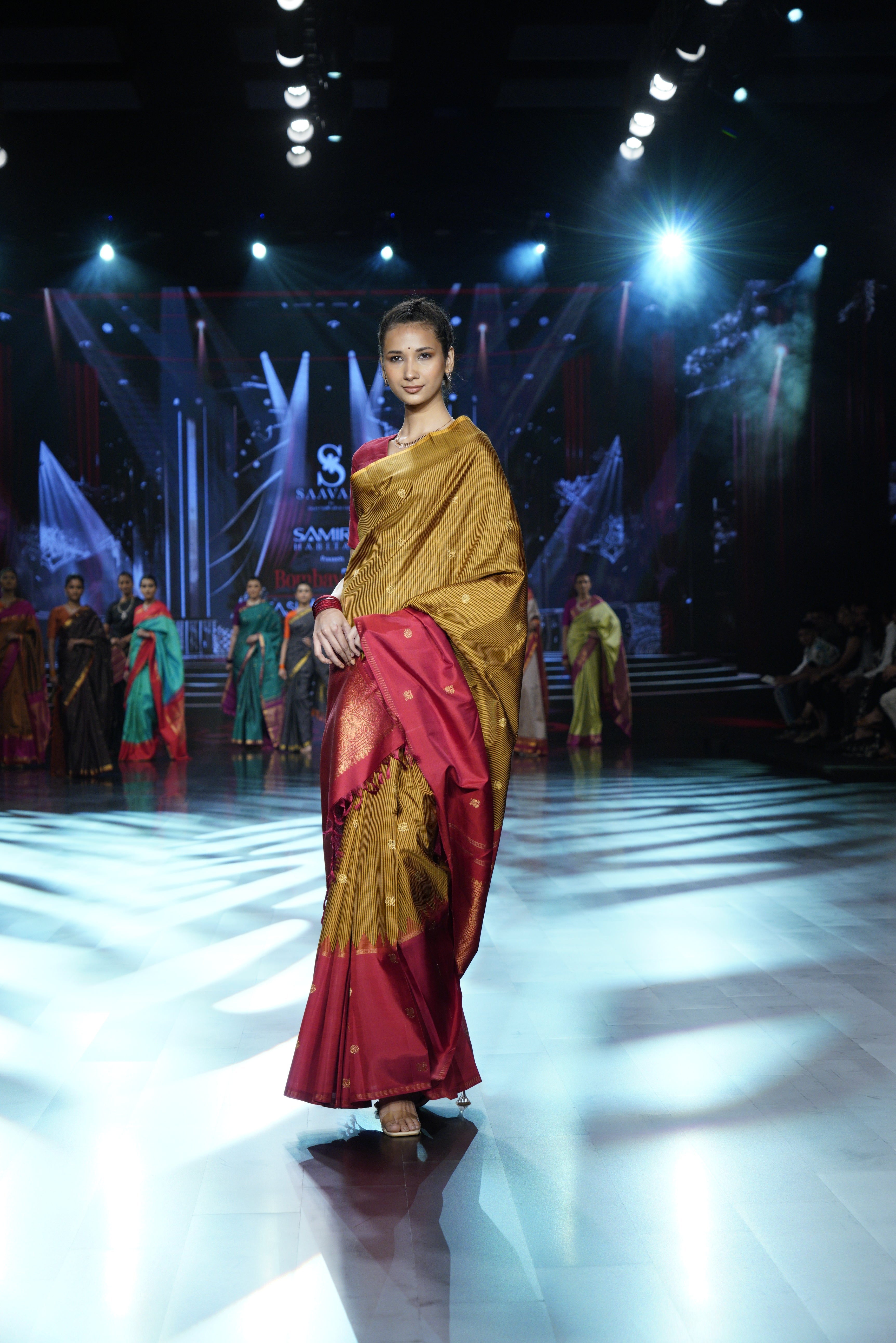 Rudrasini Kanjeevaram Silk Saree - Saavari - SSRKSS32