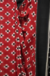 Red - Black Pochampalli Cotton Ikat Saree - SRRBPCIS583