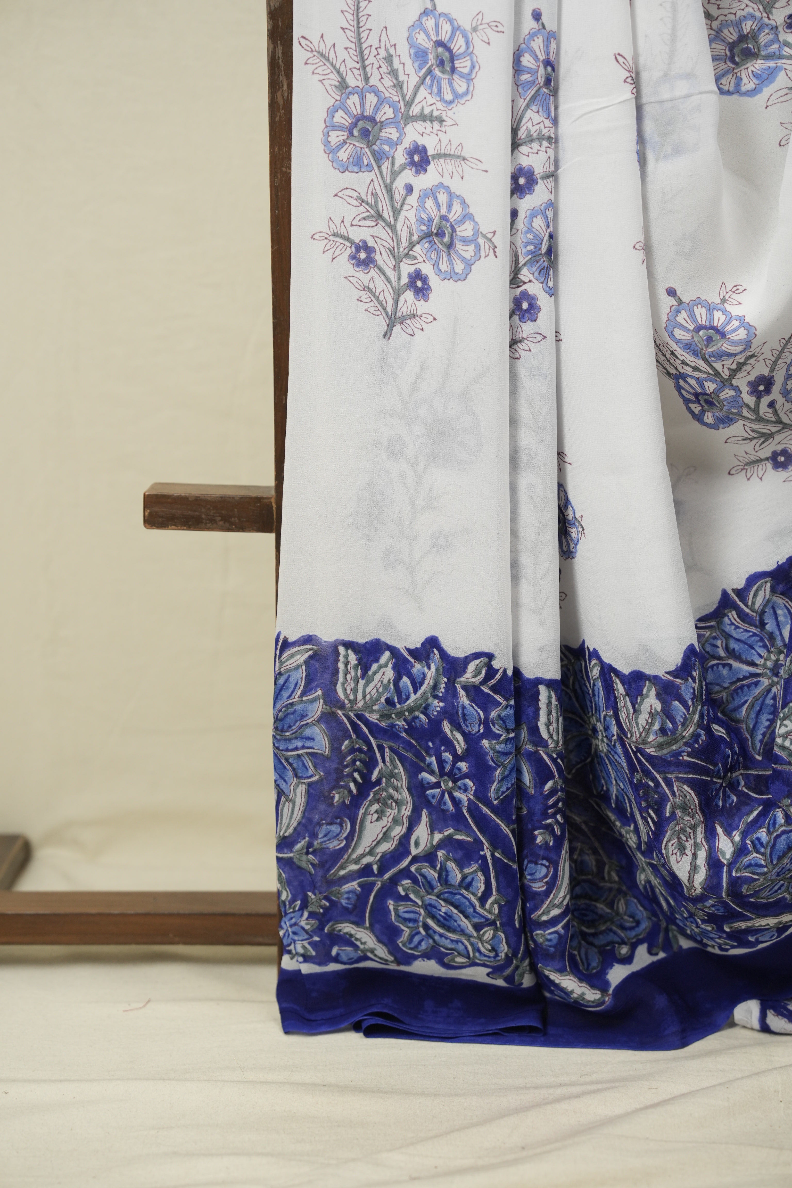 White HBP Chiffon Saree - SRWHCS54
