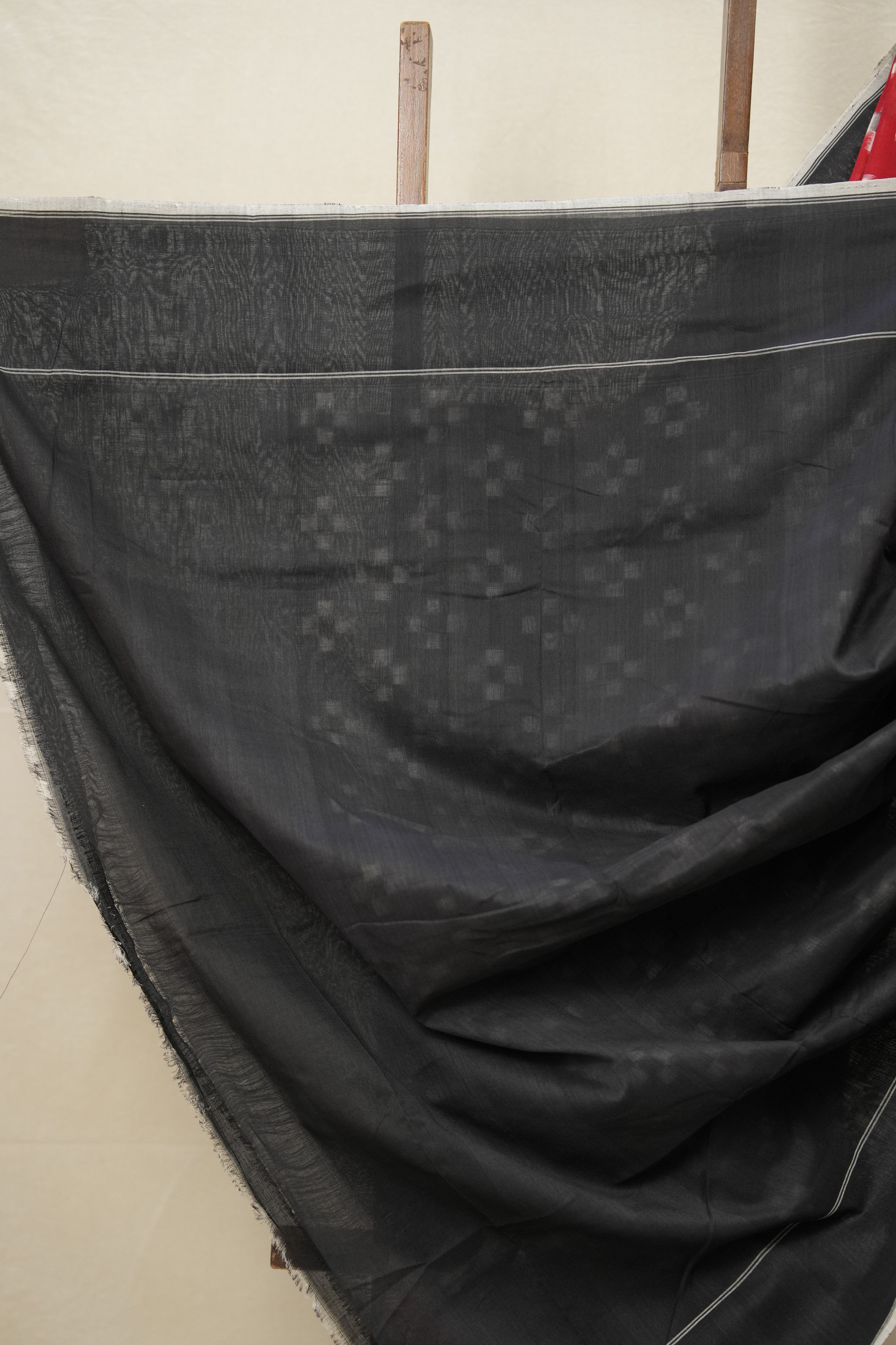 Red - Black Pochampalli Cotton Ikat Saree - SRRBPCIS583