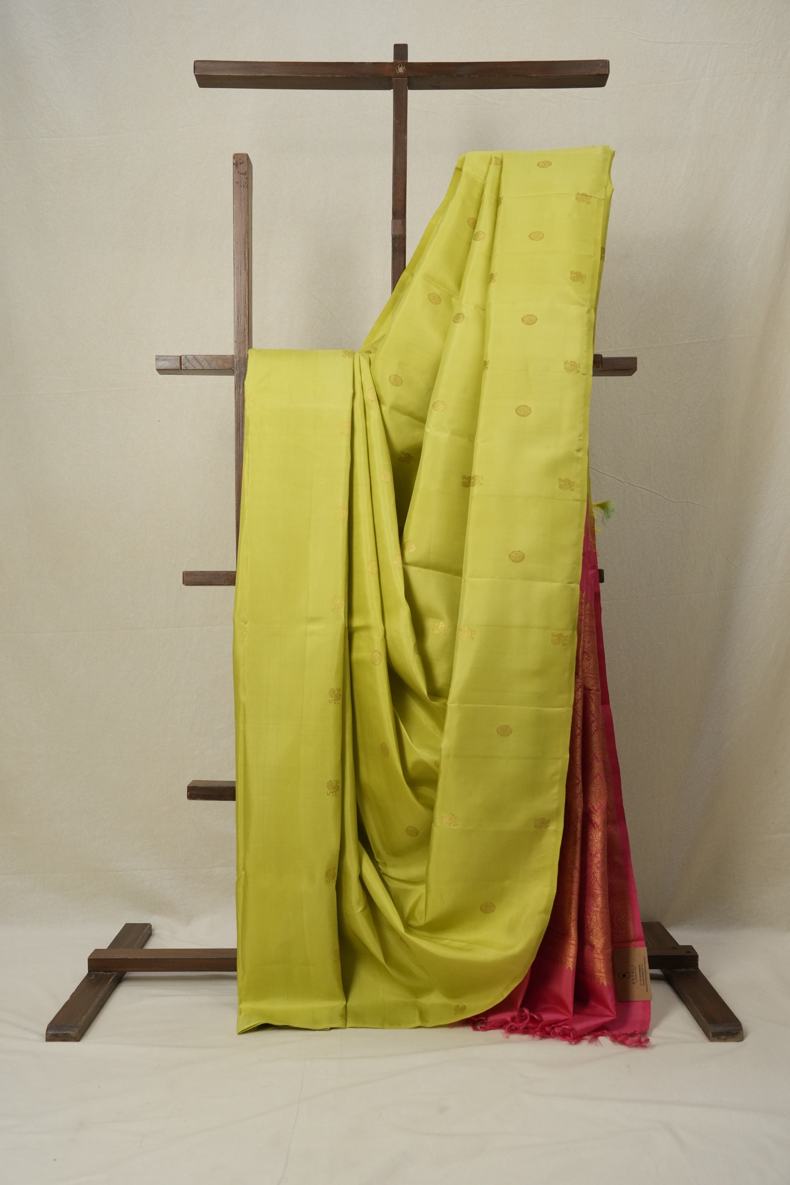 Neon Green Kanjeevaram Silk Saree-SRNGKSS777