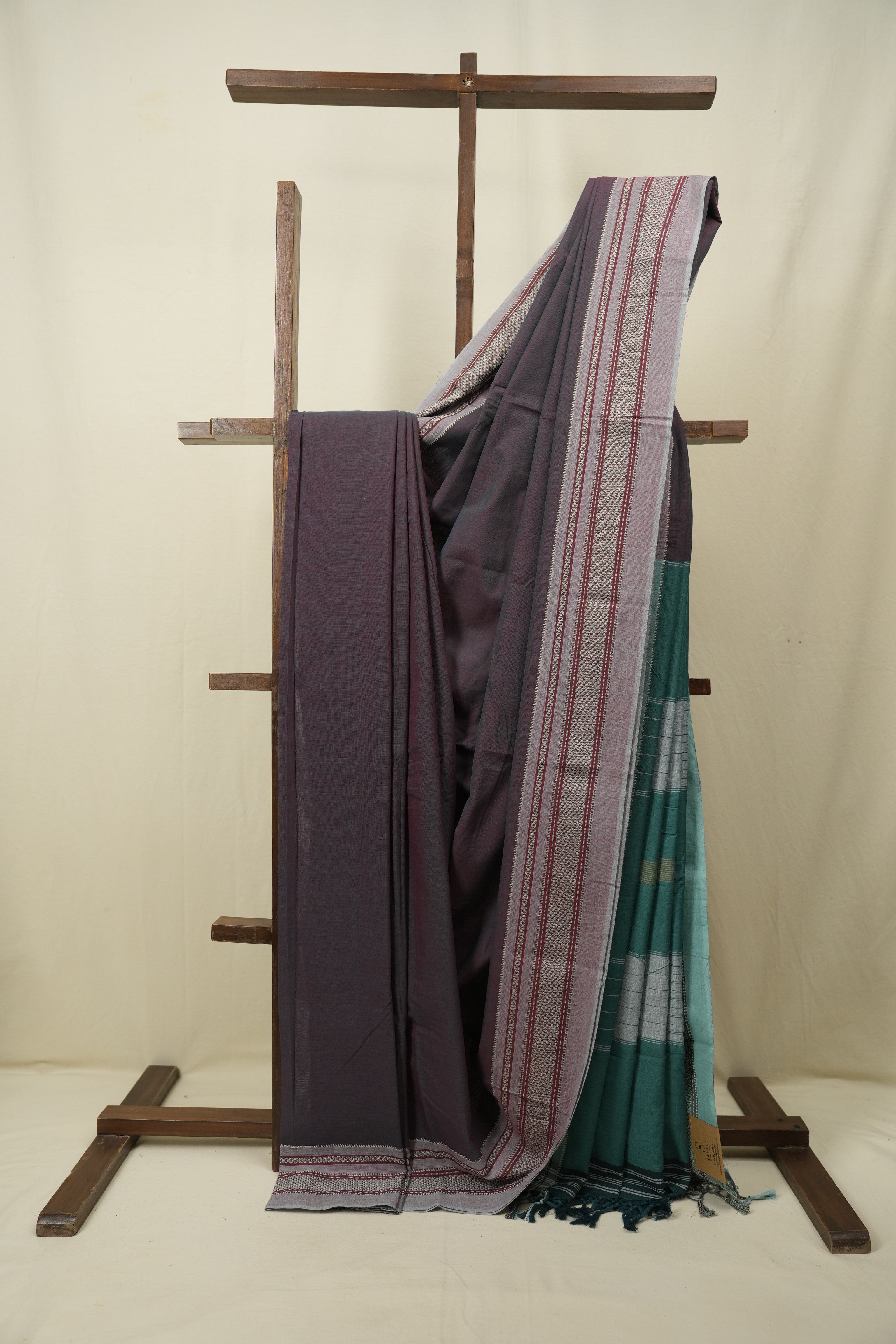 Dual Tone Maroon Cotton IIkal Saree - SRDTMCIS1116