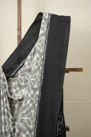 White-Grey Pochampalli Cotton Ikat Saree - SRWGPCIS609