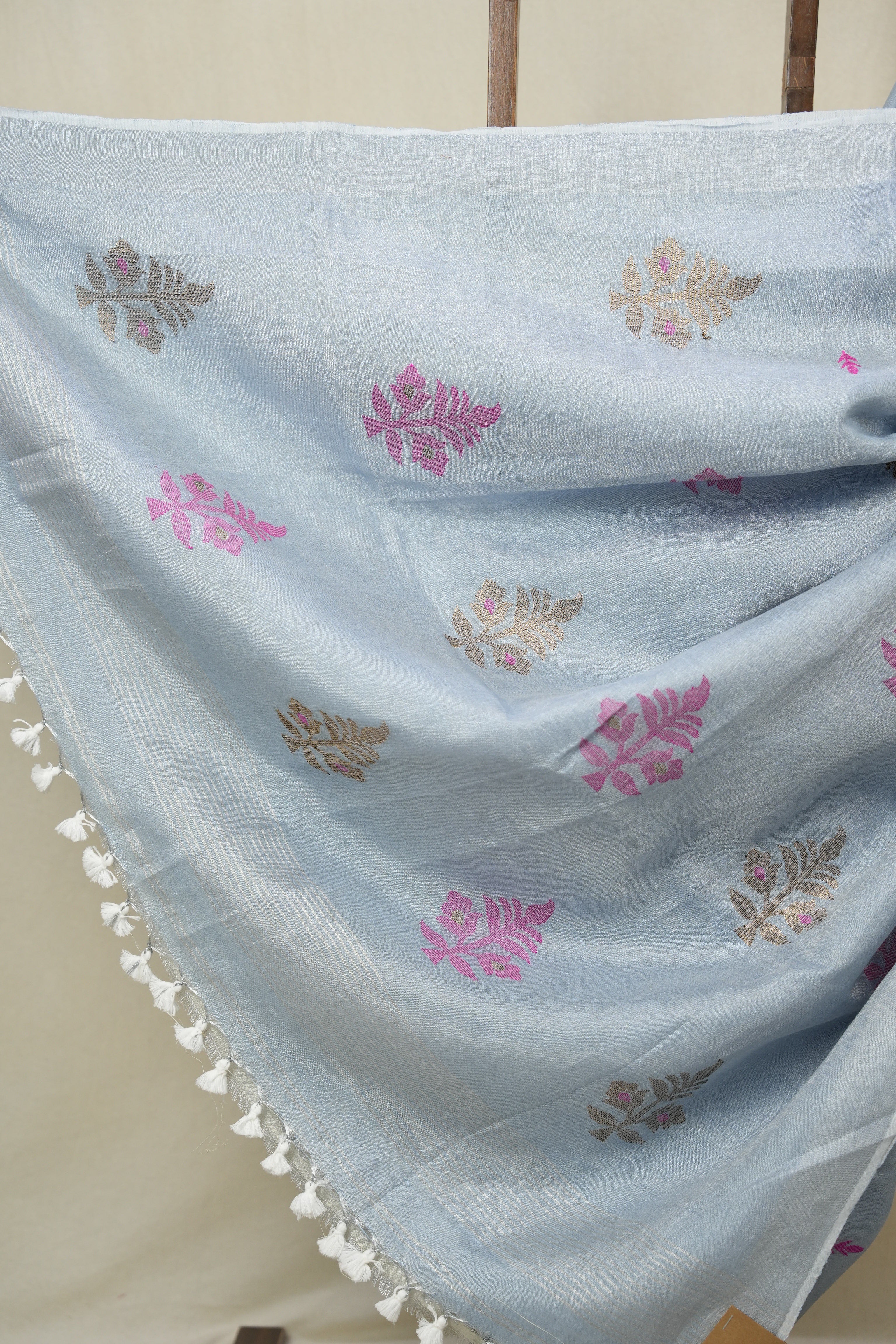 Light Blue Tissue Linen Jamdani Saree - SRLBTLJS184