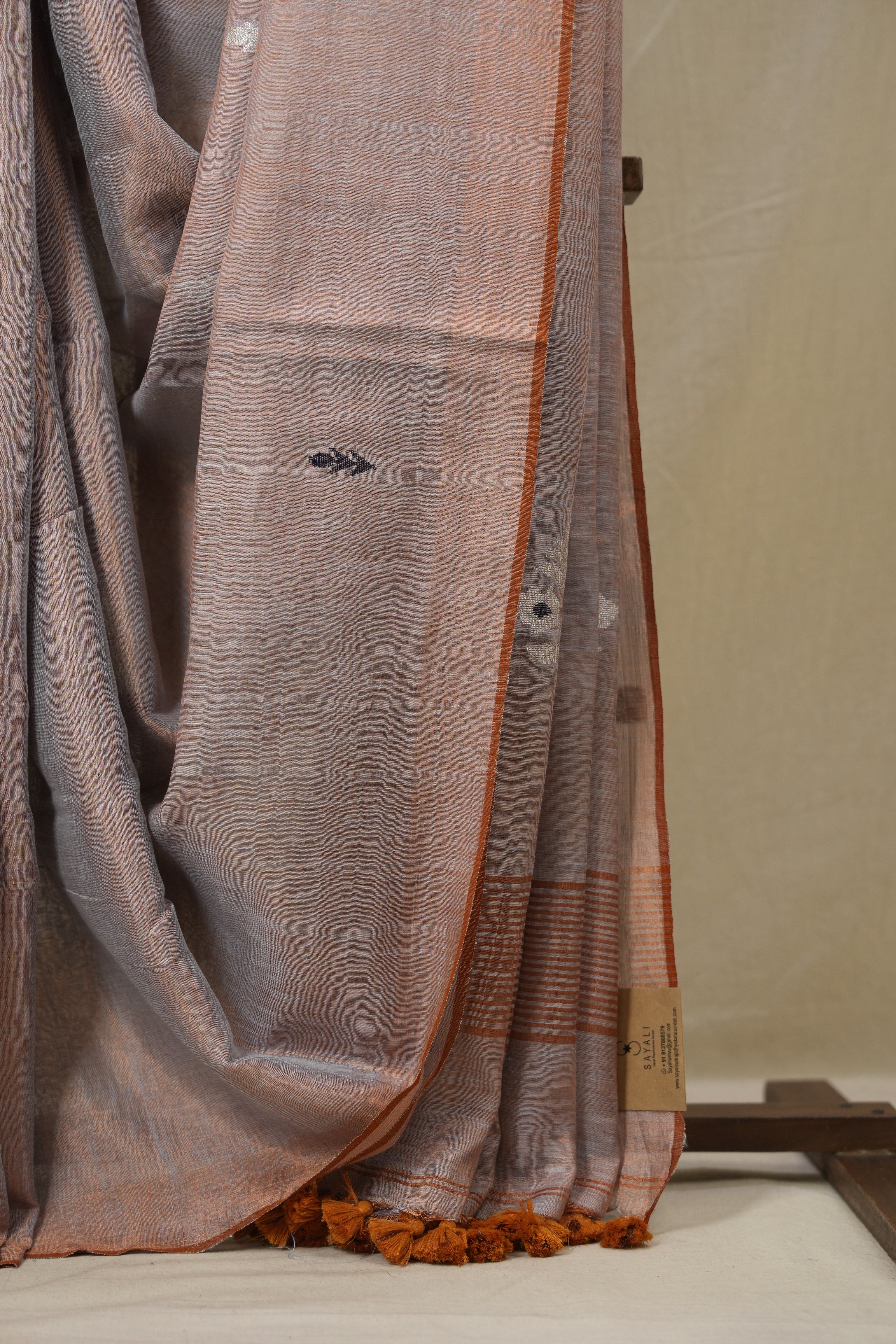 Orange Tissue Linen Jamdani Saree - SROTLJS178