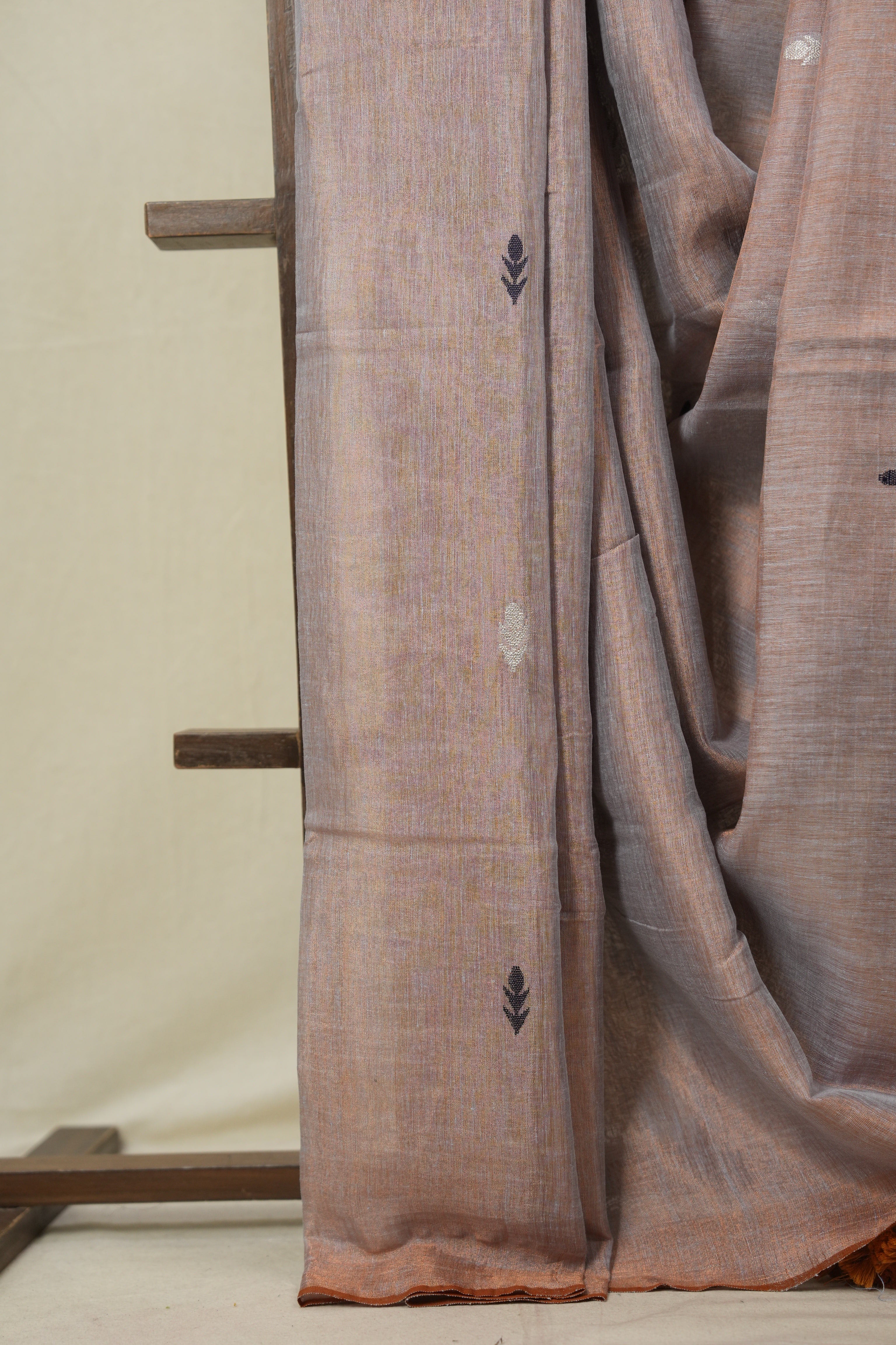 Orange Tissue Linen Jamdani Saree - SROTLJS178
