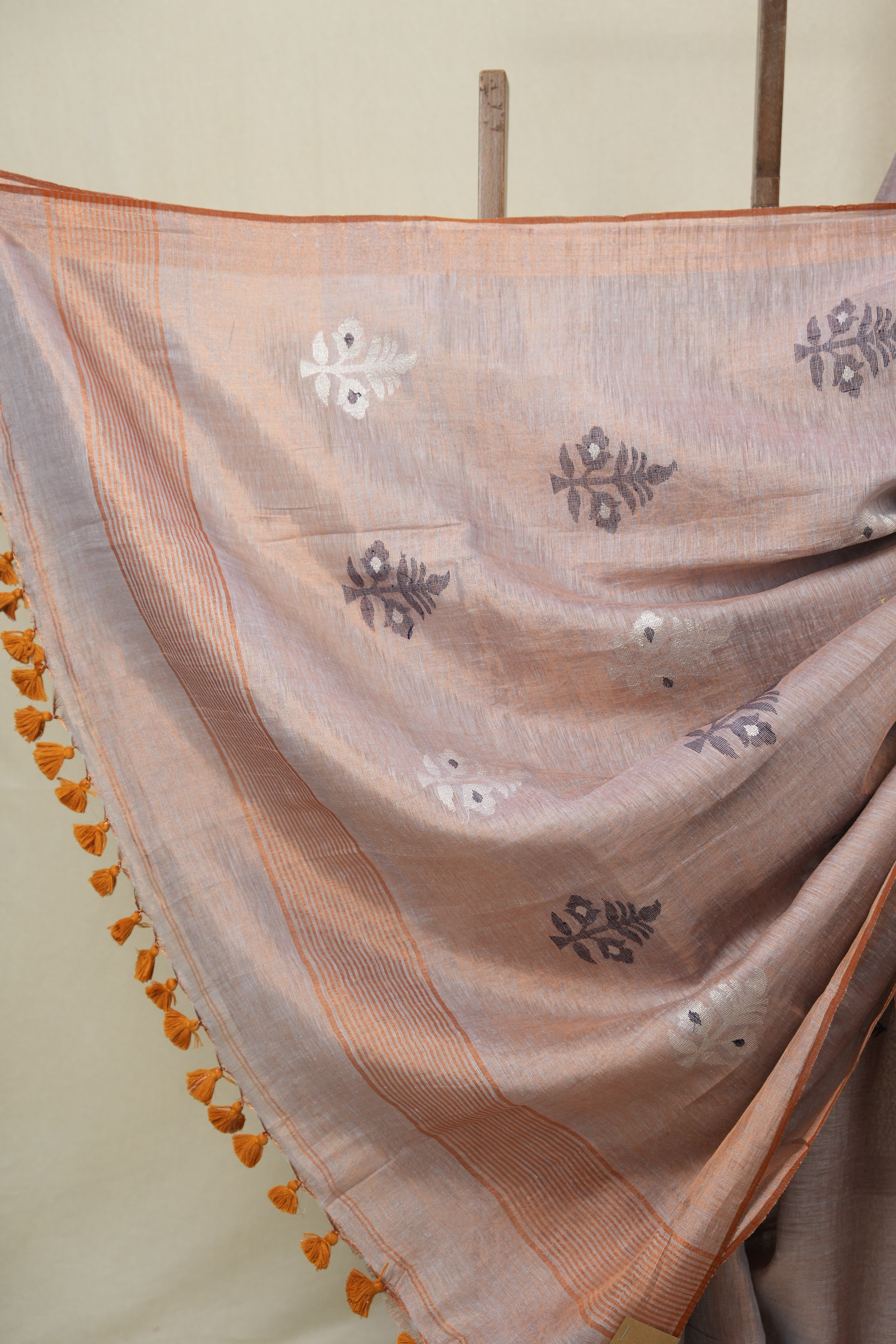 Orange Tissue Linen Jamdani Saree - SROTLJS178