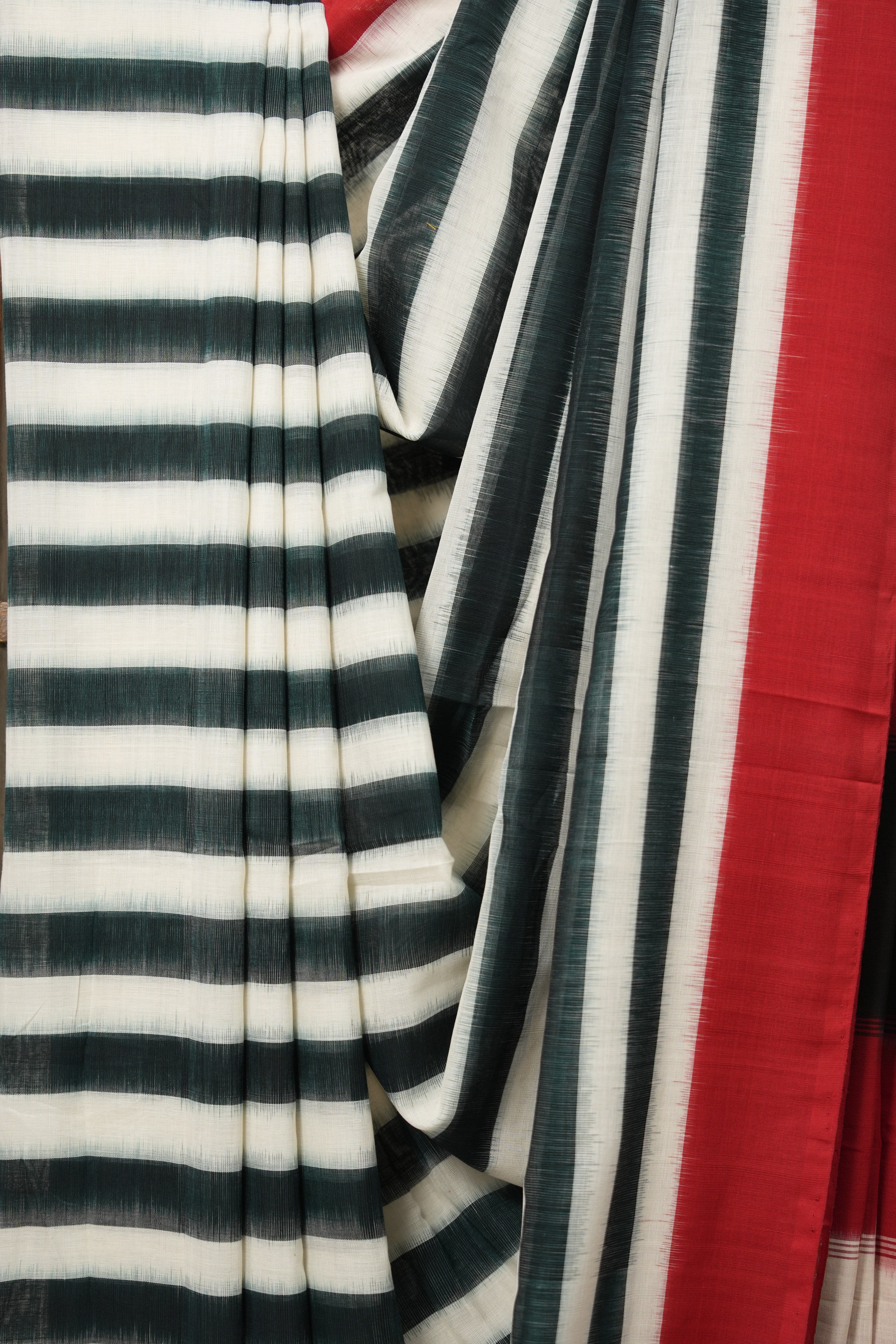 Green White Stripes Pochampalli Cotton Ikat Saree - SRGWSPCIS605