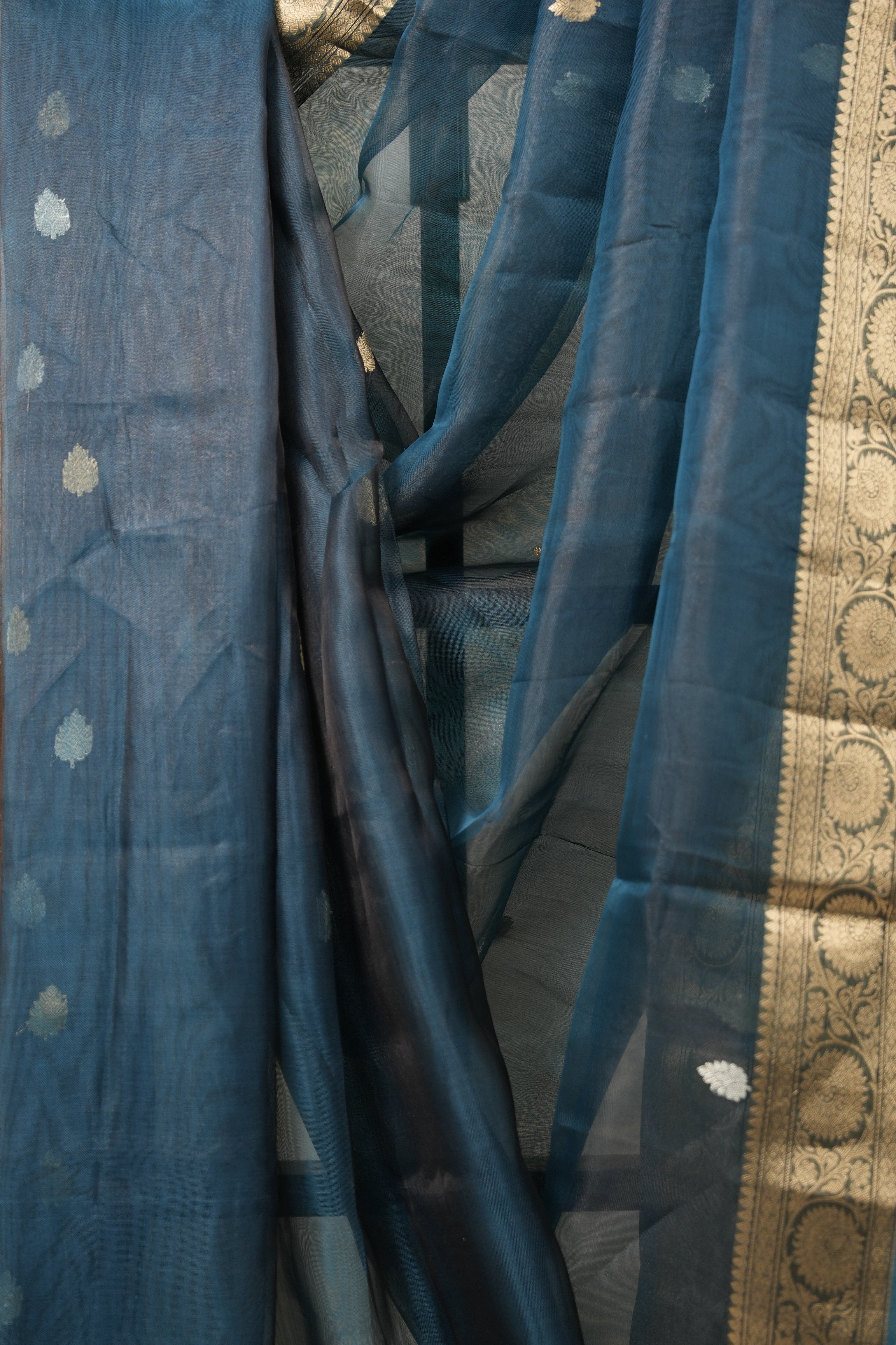 Peacock Blue Tissue Banarasi Silk Saree - SRPBTBSS40