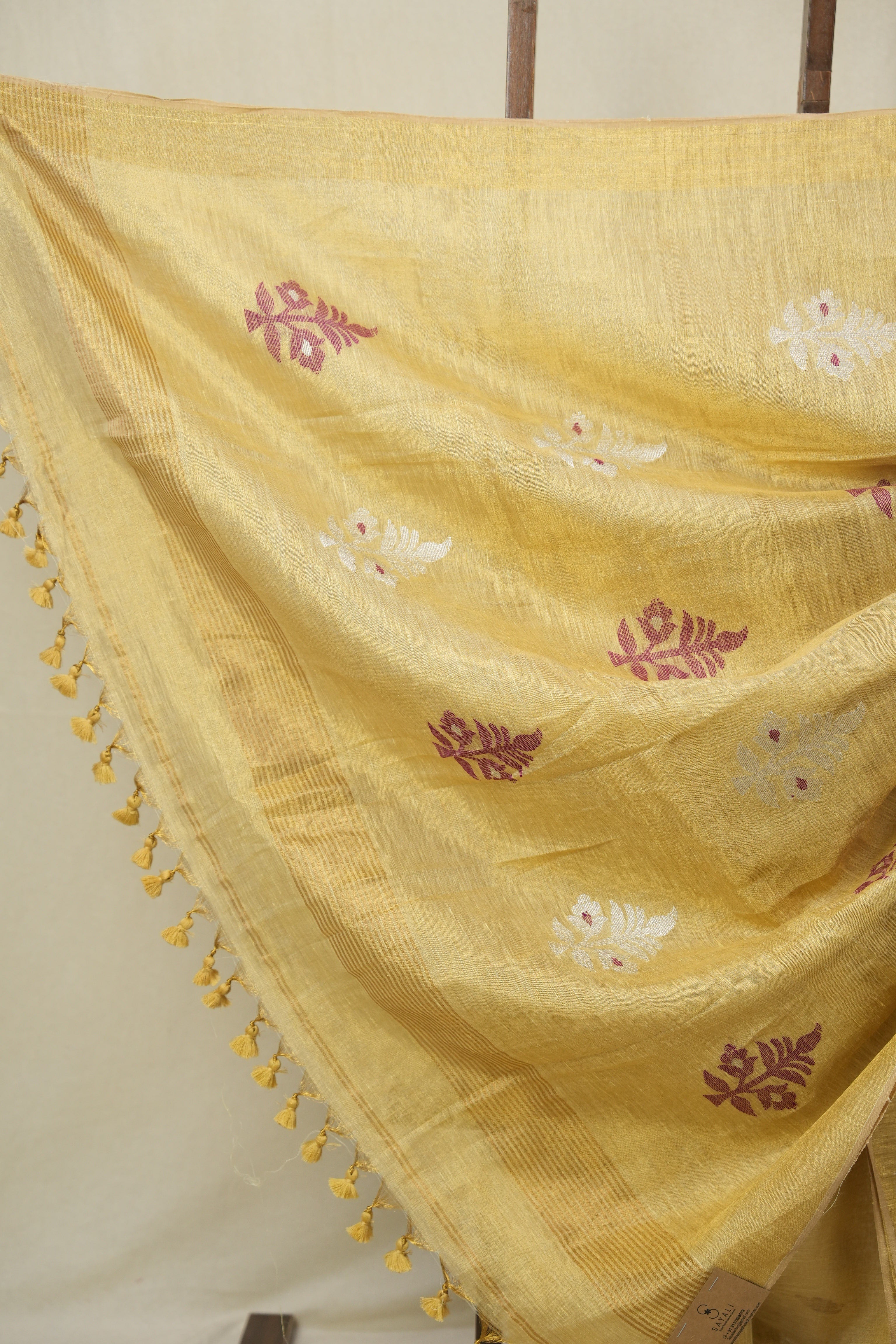 Golden Tissue Linen Jamdani Saree - SRGTLJS173