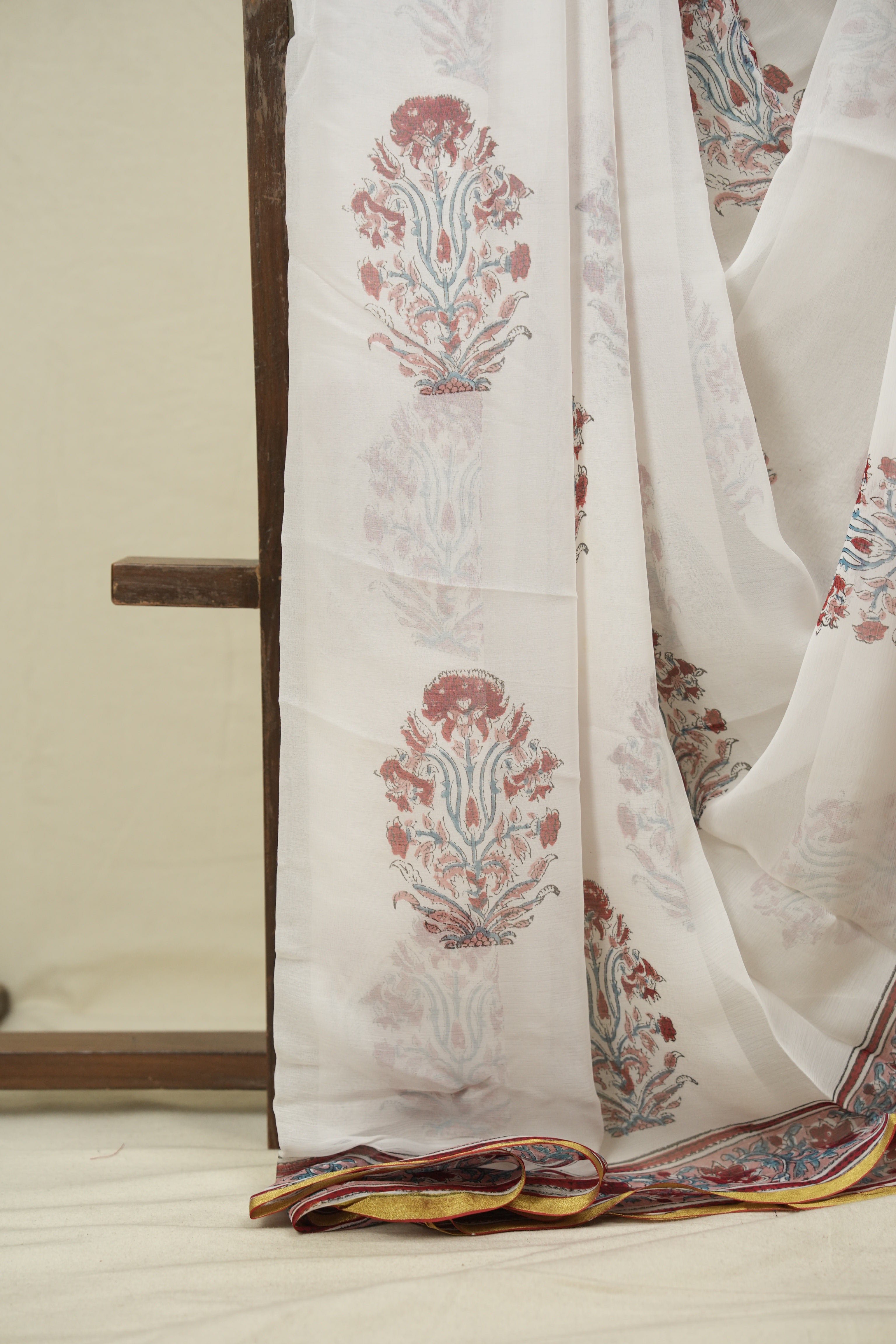 White HBP Georgette Saree - SRWHGS66
