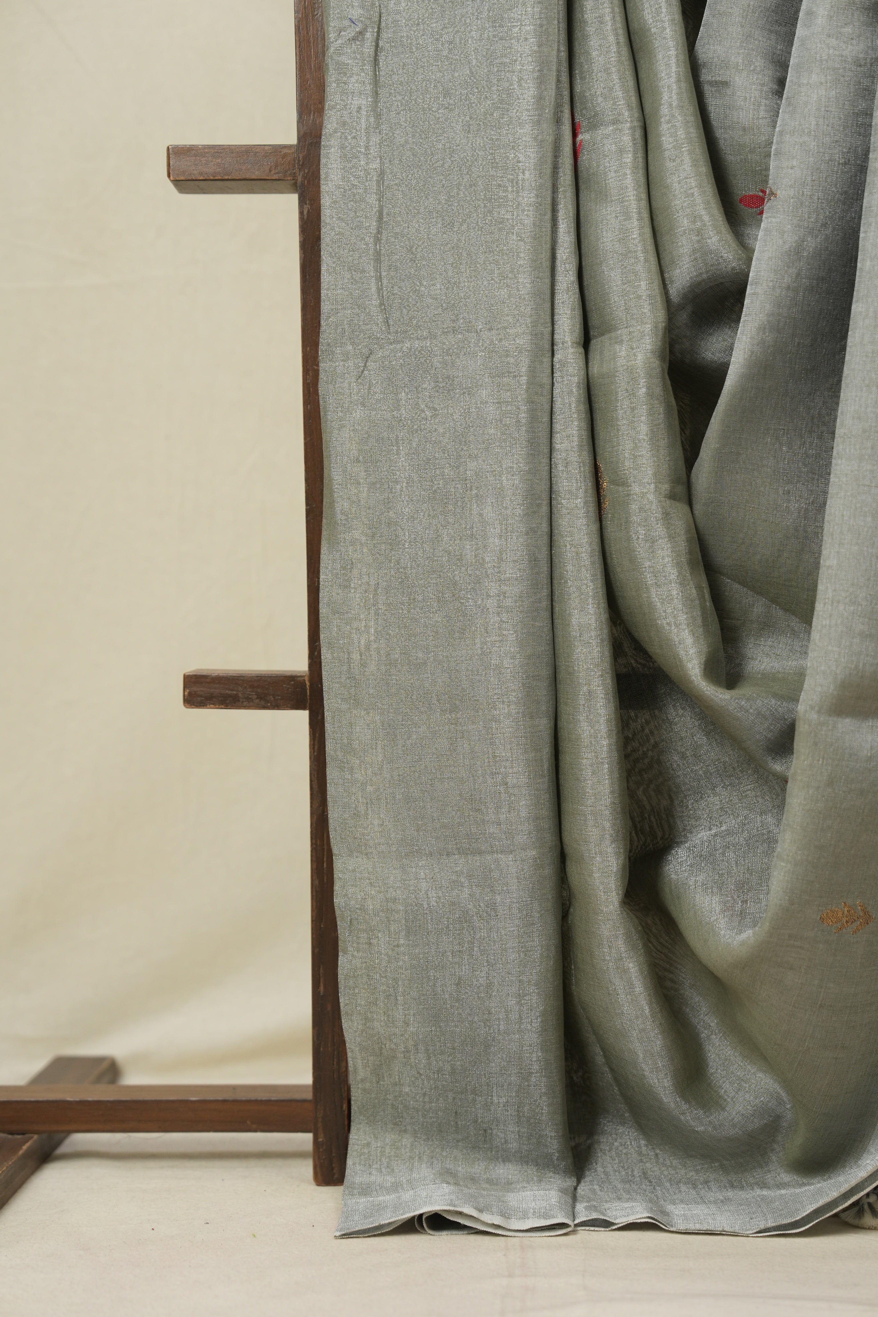 Grey Tissue Linen Jamdani Saree - SRGTLJS171