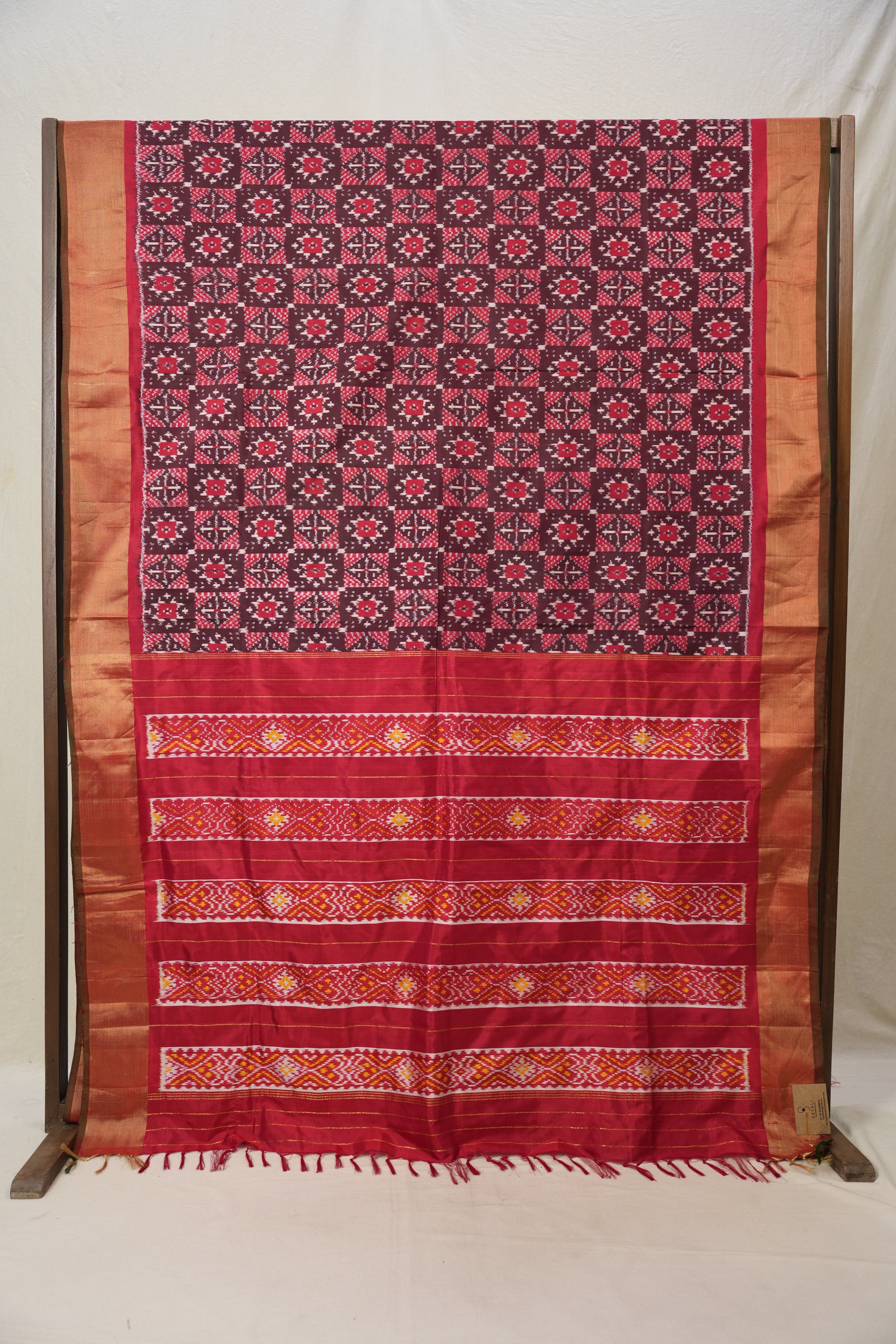 Maroon Pochampalli Silk Ikat Saree - SRMPSIS247
