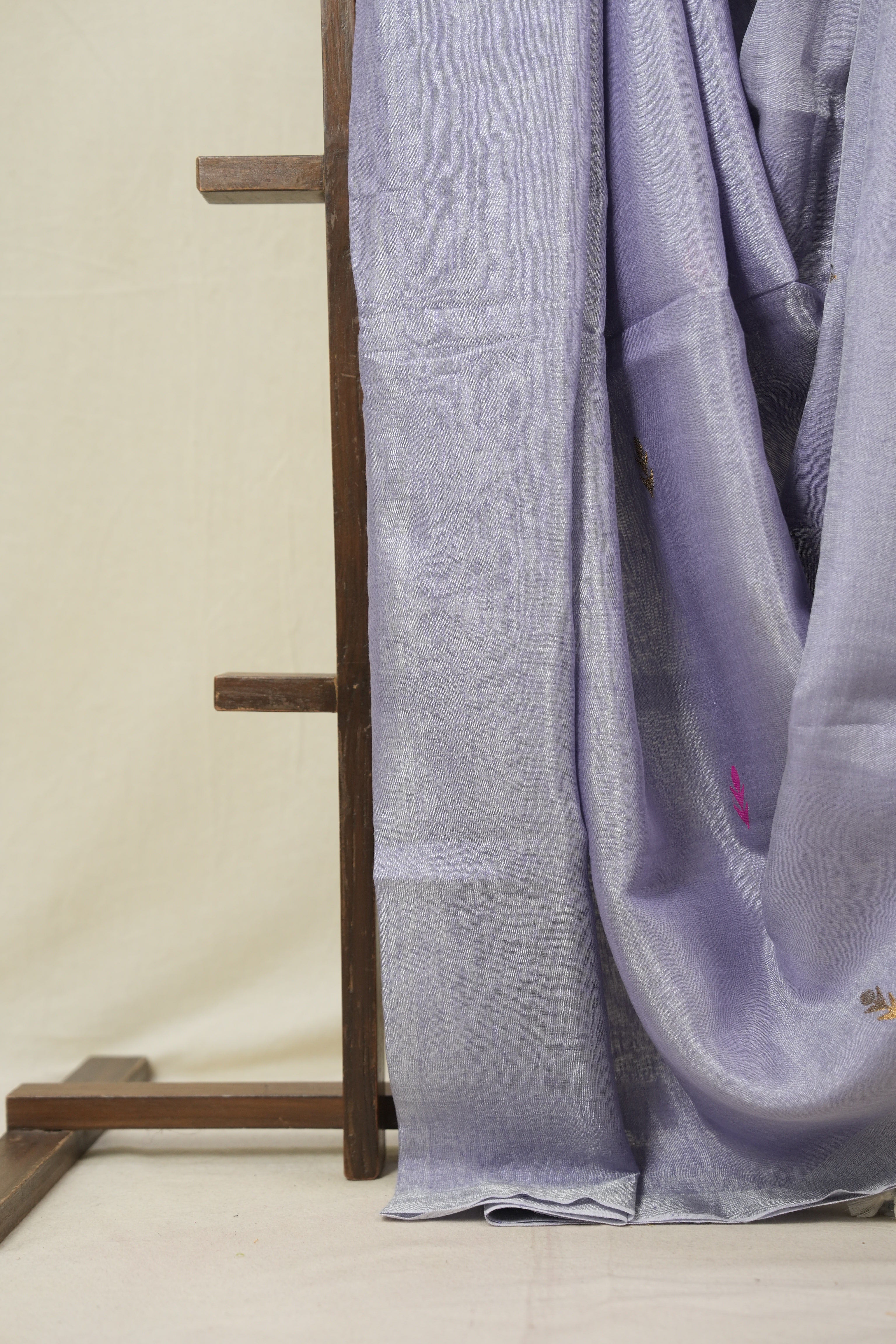 Lavendar Tissue Linen Jamdani Saree - SRLTLJS158