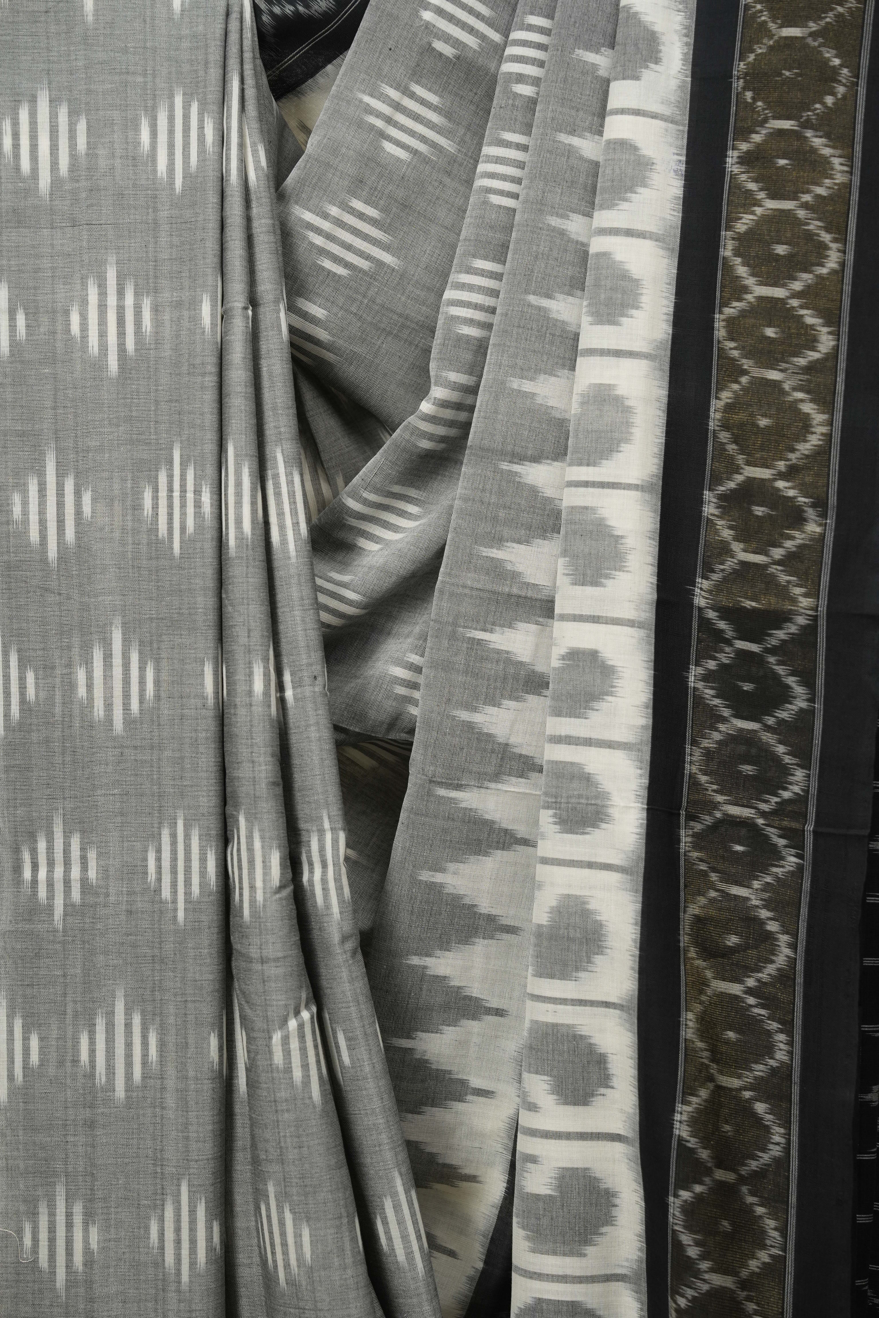 Grey Pochampalli Cotton Ikat Saree - SRGPCIS733