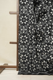 Black Pochampalli Cotton Ikat Saree - SRBPCIS560