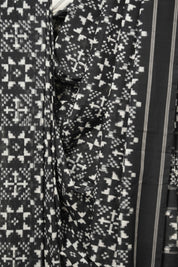 Black Pochampalli Cotton Ikat Saree - SRBPCIS560