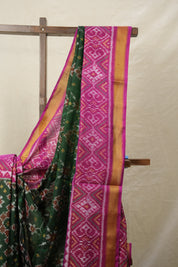 Green Rani Pink Rajkot Patola Silk Saree - SRGRPRPSS556