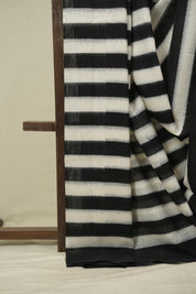Black White Pochampalli Cotton Ikat Saree - SRBWPCIS743
