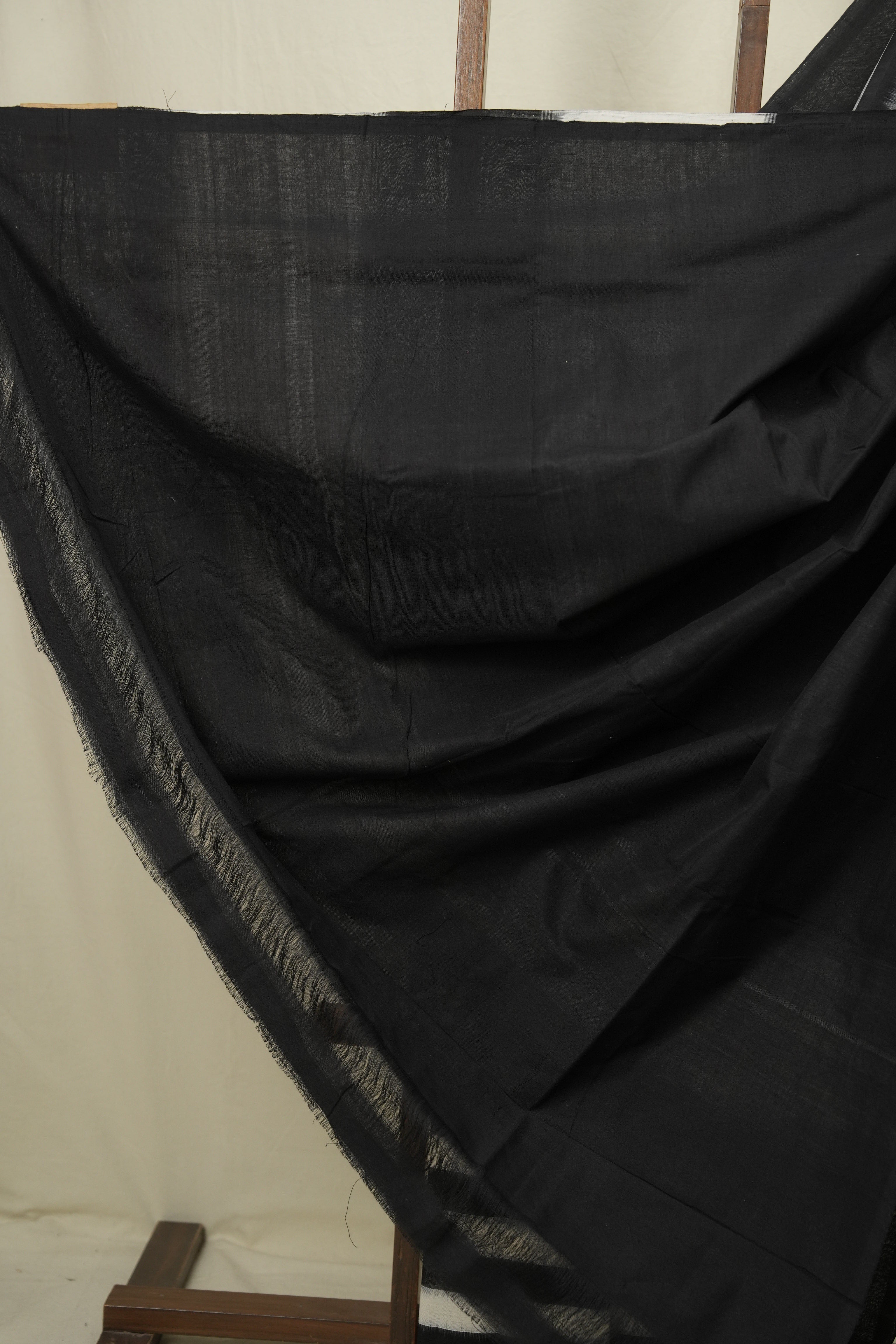 Black White Pochampalli Cotton Ikat Saree - SRBWPCIS743