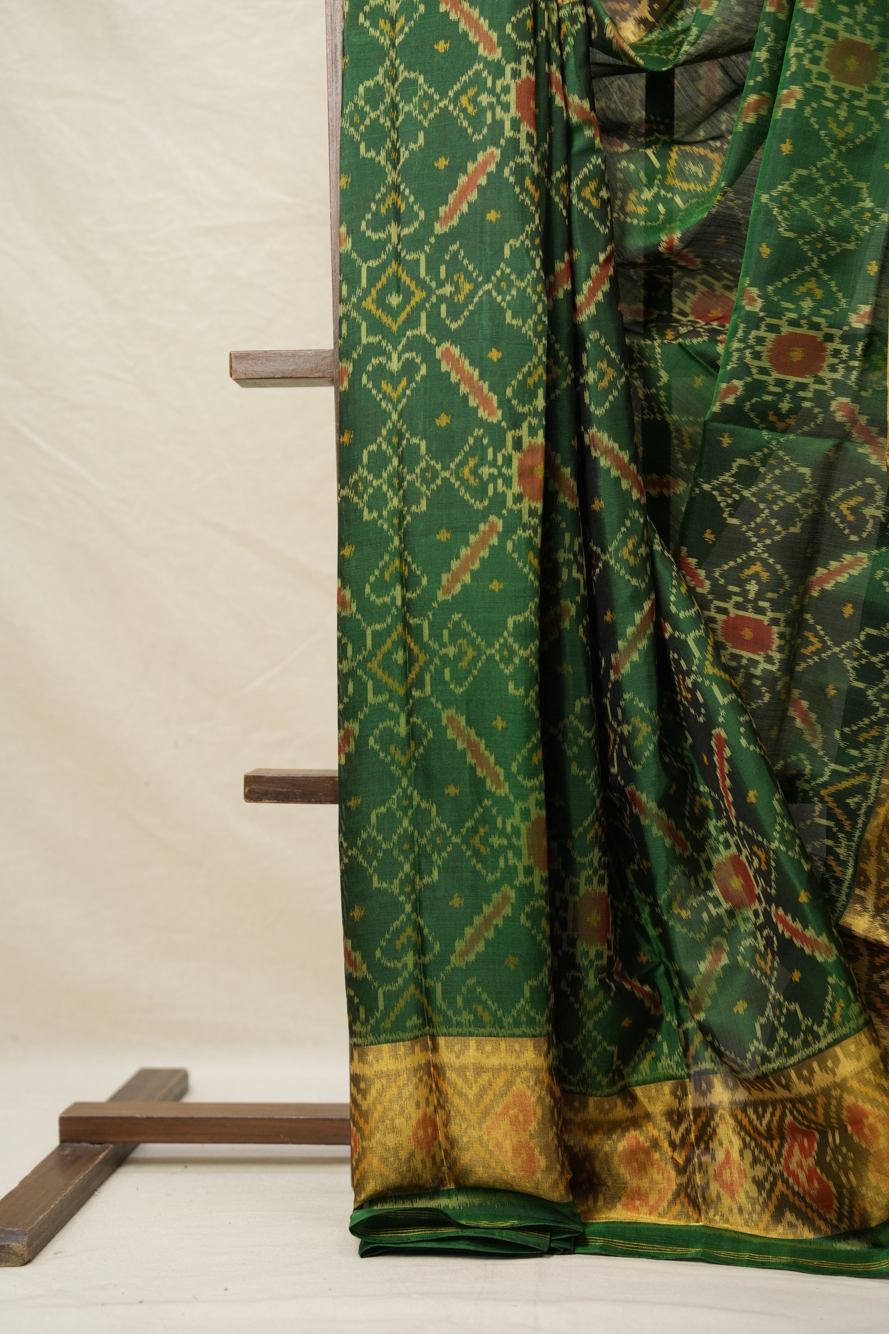 Deep Green Rajkot Patola Silk Saree - SRDGRPSS559